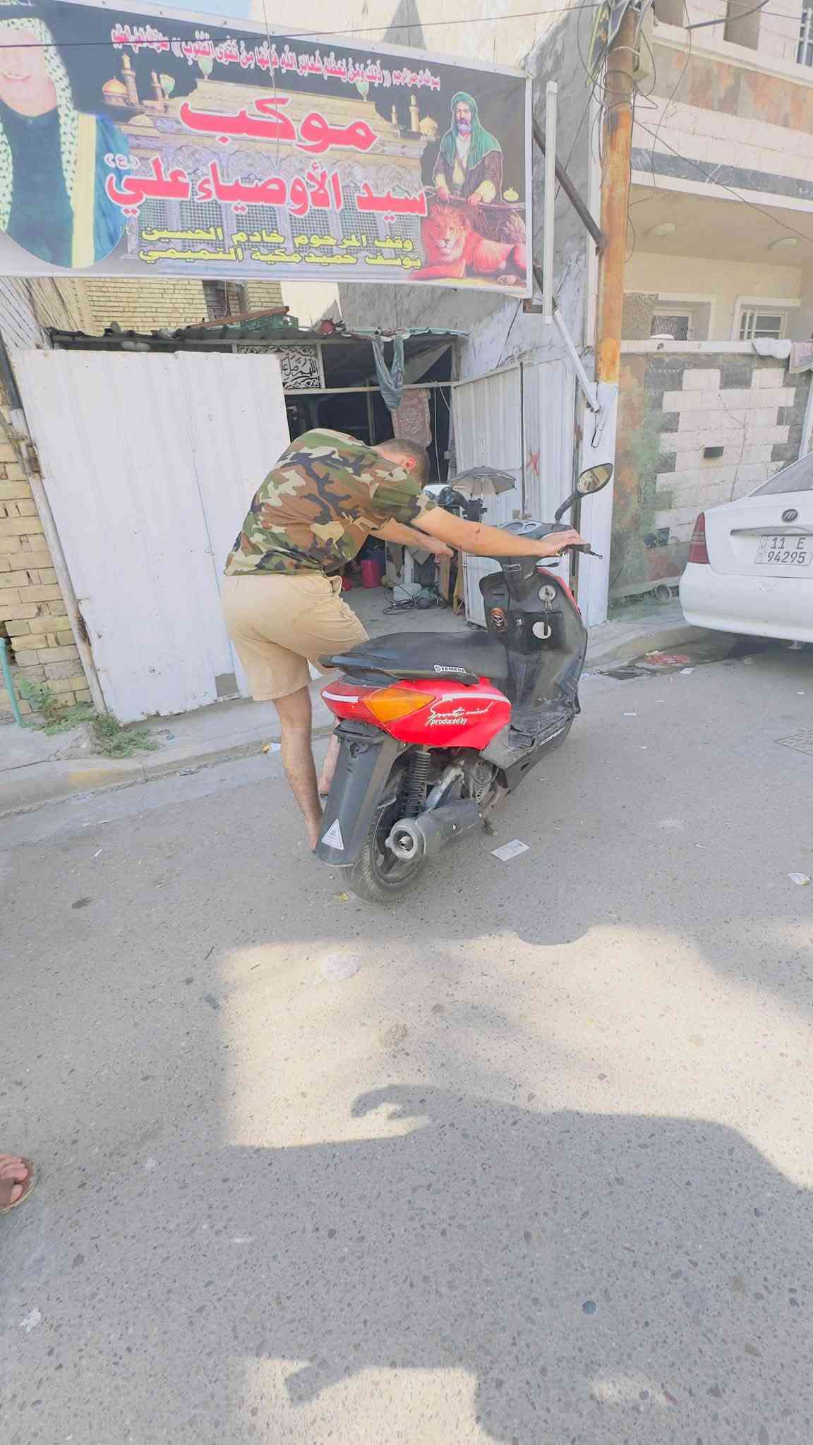 سلام عليكم
سكنس للبيع دراجه خير من الله ذابلها دبلات جدد دايرات جدد قايش جديد كلشي جديد بيها حلوه وجاهزه دراجه مجفته جديد اول فتحه الها دراجه رايدها 450 وبيها مجال 
رقمي ***********
