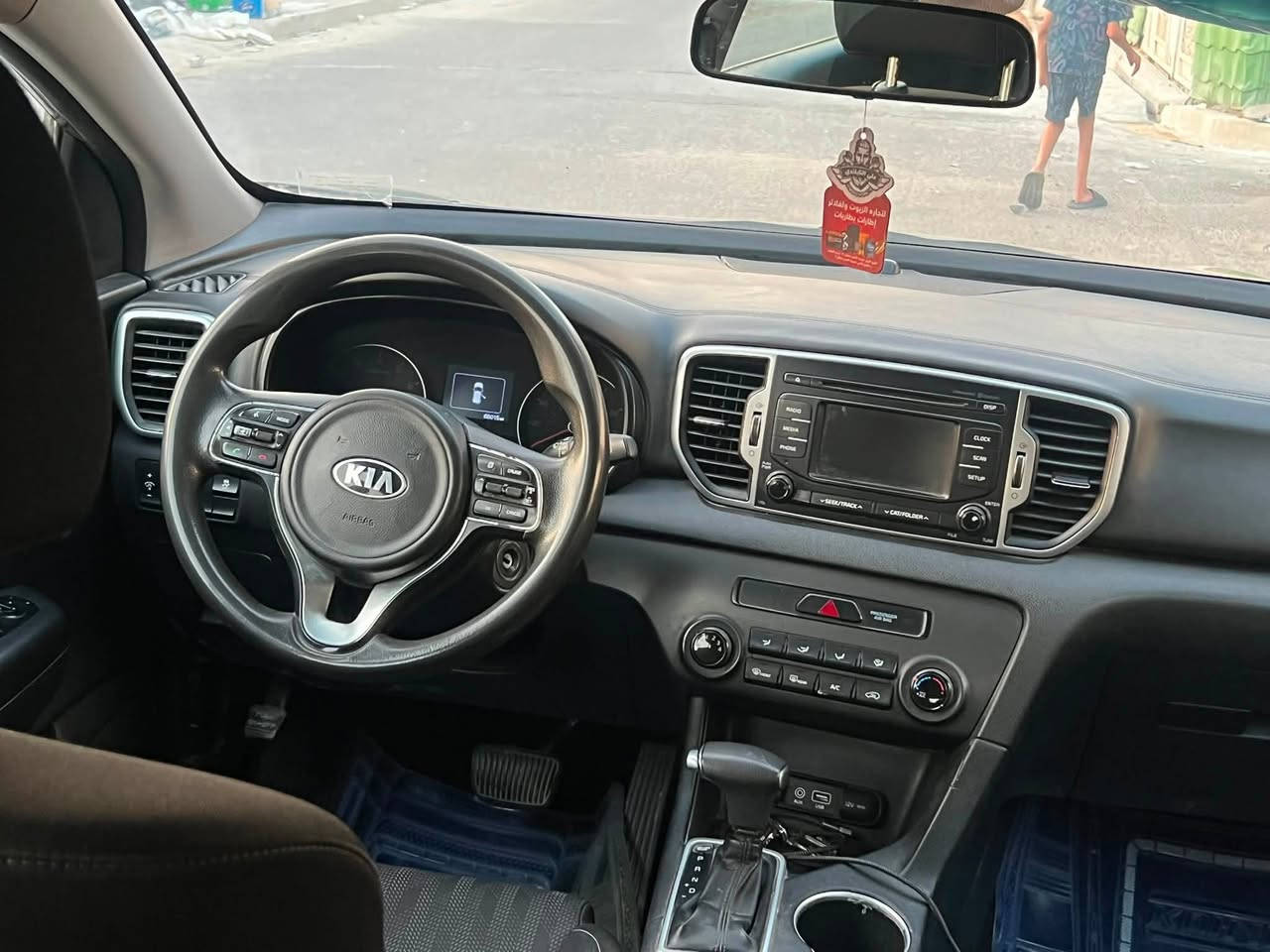 السلام عليكم
كيا سبورتج 2019
وارد امريكي حادث والسونار موجود بل منشور
تحويل مباشر (بغداد)
العنوان بغداد البلديات
السعر ١٢٥ 
موبايل.   ***********
