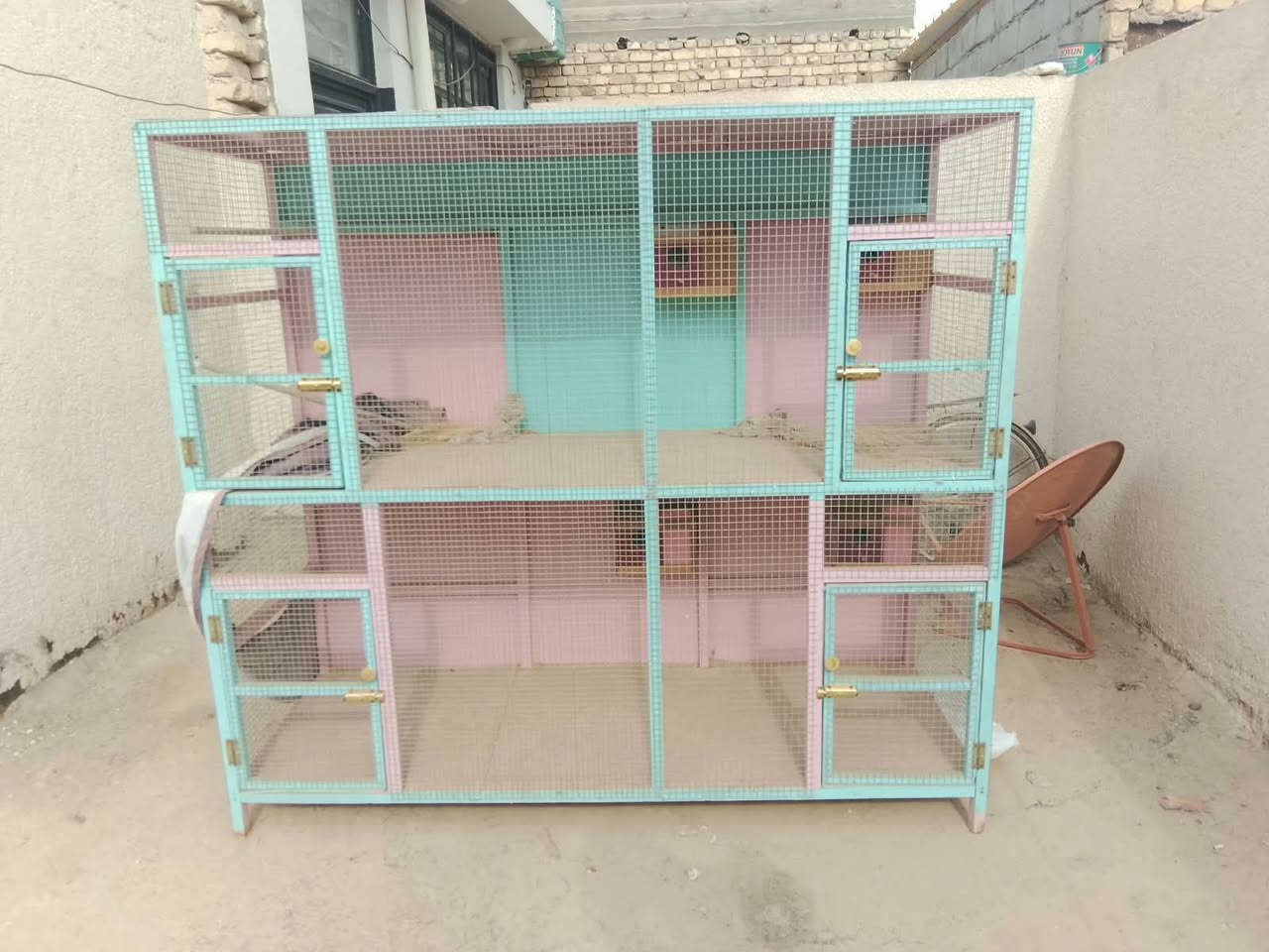 قفص • ٢م×٢م • درجة أولى