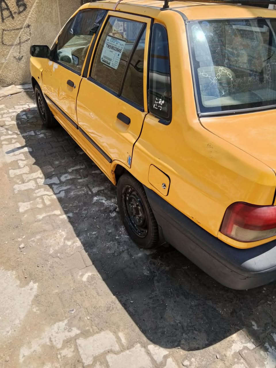 السلام عليكم موديل ٢٠١١
بيه جالملغ مبدل فقط 
السياره خير من الله 
السعر ٢٢ 
اني مكلف بالنشر 
هذا رقم صاحب السياره ملاحضه الرقم بس وات ساب 
‏***********
