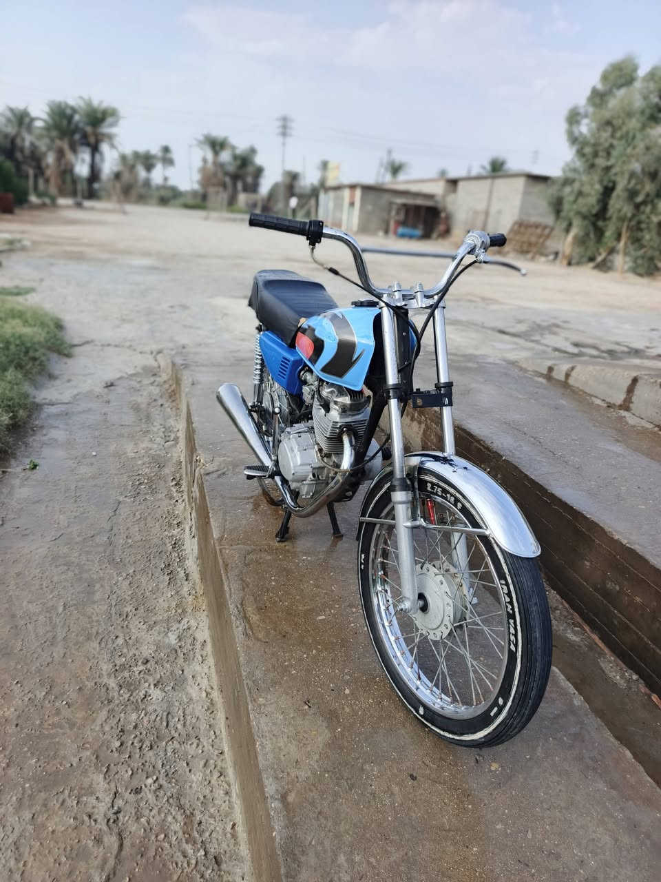 ***********
٣٠٠ 
علق وإني ادخلك
