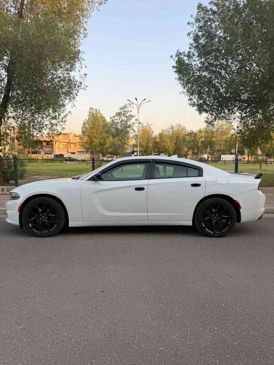 ***********� للبيع دودج تشارجر SXT 2023

• المحرك: V6 سعة 3.6 لتر
• موديل: 2023
• رقم: أربيل مميز
• الوارد: أمريكي
• اللون: أبيض
• الممشى: 60 ألف ميل (قابل للزيادة)

المواصفات:
✅ تشغيل عن بُعد
✅ شاشة
✅ كاميرا خلفية
✅ كراسي جلد
✅ سيارة استخدام شخصي وبحالة جيدة

ملاحظة:
حادثها بالدعامة الأمامية فقط، الدعامة الأماميه وباقي السيارة بحالة جيدة. ومشتريها من المستورد على ايدي صارلها سنه ونص خير من الله 
اخذتها ماشيه. ٤٦ الف ميل 
ما اطلع بيها بس للسفرات الله شاهد
