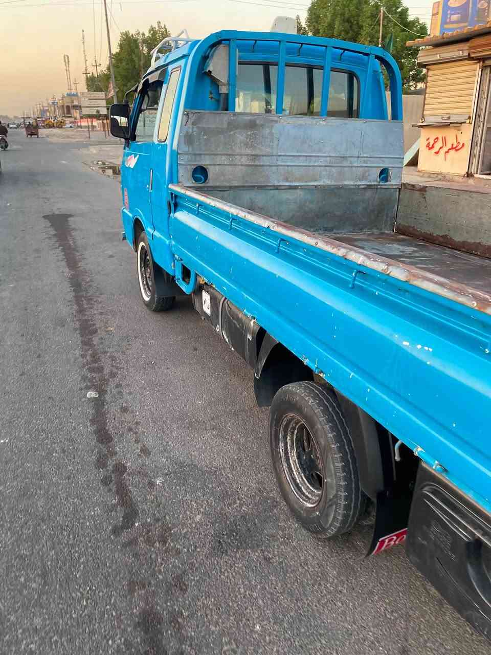 السلام عليكم
للبيع 
كيا حمل مديل 95.  مكفوله كفاله عامه مكينه كير اكسل شاصي مكفول قماره قطره صبغ ما بيه بلاديه رقم شاصي شعار صدر امامي خلفي جديد تخم تاير جديد سنويه 2030 سياره جاهزه 

السعر 63
الاستفسار ***********
