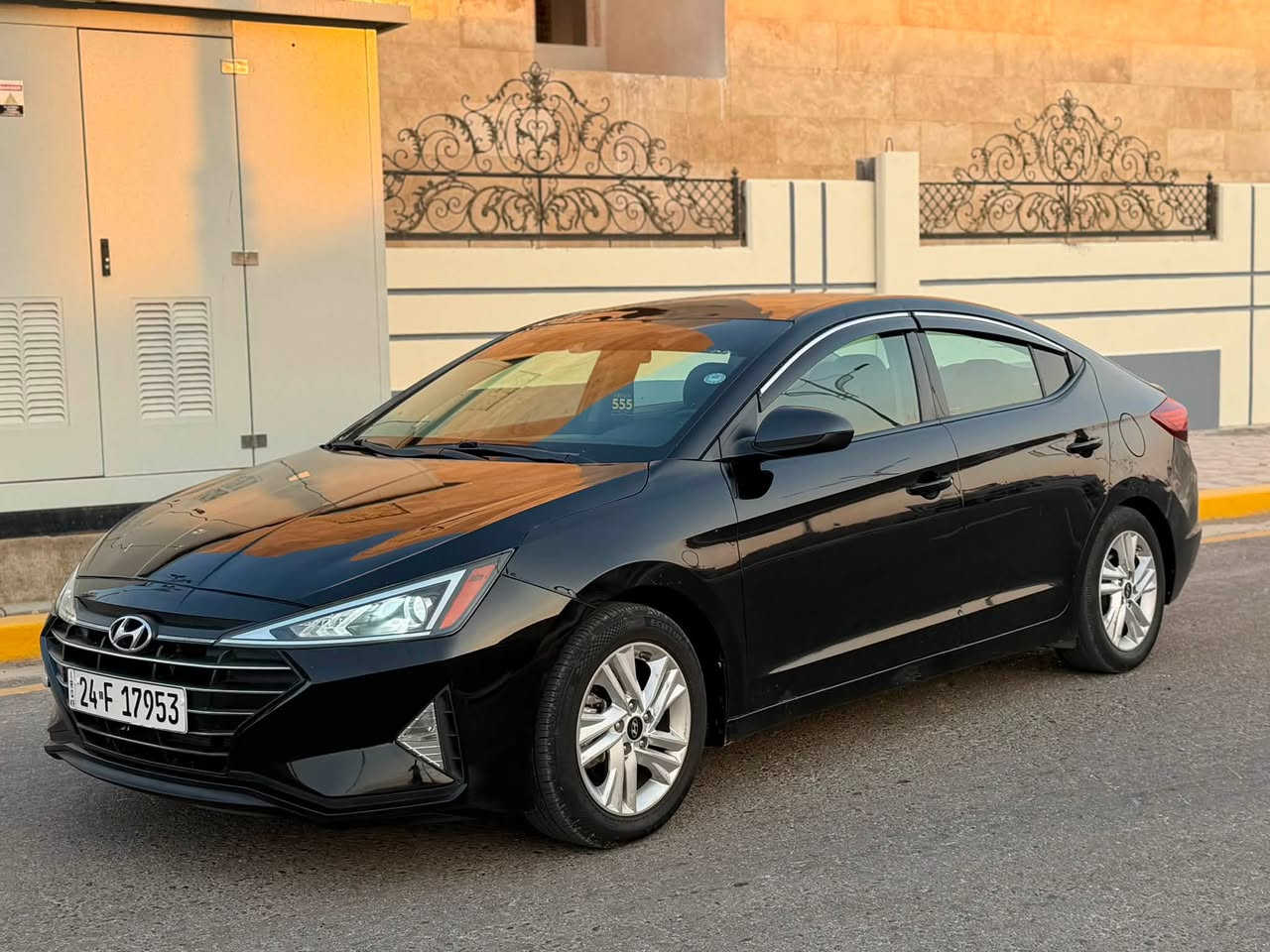 النتره مديل 2019 بيه فقط بنيد صبغ بدون دواخلل مكينه2000 دوش مامفتوحه حداديه تبريد جاهزه مابيه نقص   رقم دهوك تحويل او وكاله حسب رغبه المشتري  

المواصفات 

كامره خلفيه دواره

رادار جانبي

تحكم ستيرن جهتين

لايت زنون

لد لايت خلفي 

مكاني كربلاء السعر اتصل***********
