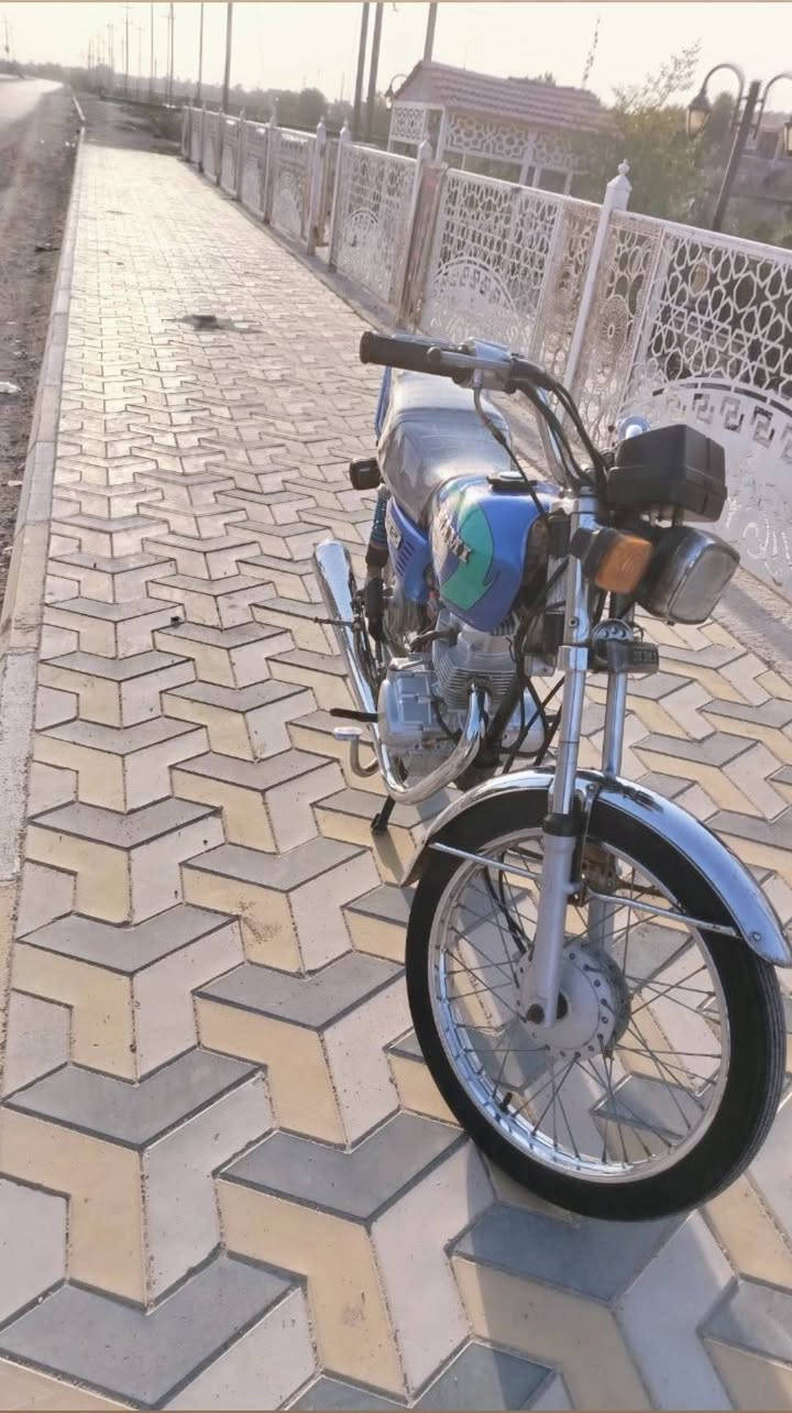 السلام عليكم دراجه إيراني نامه شلامجه للبيع موديل 20 وكيل ما مفتوحه كفاله عامه من طول للطول ربع ما تذب عليها ترايك وين ما يعجبك أوراق اصولي اصولي اصولي #مكاني ناصريه سوق الشيوخ السعر خاص متواجد فيس و واتساب بس أكثر شي واتساب رقمي ***********

