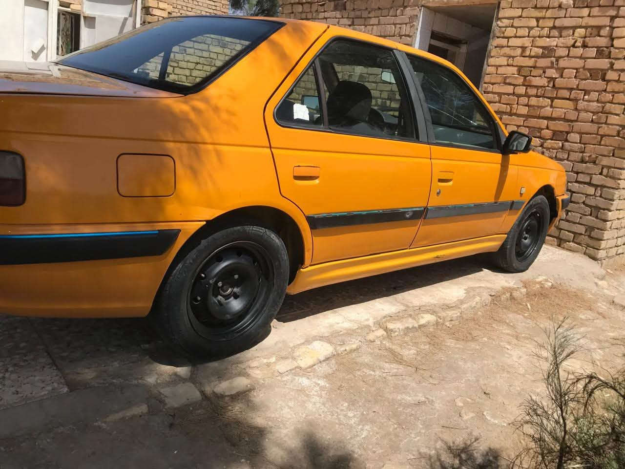 بيجو للبيع. 2018 السعر والتفاصيل على الرقم ***********
