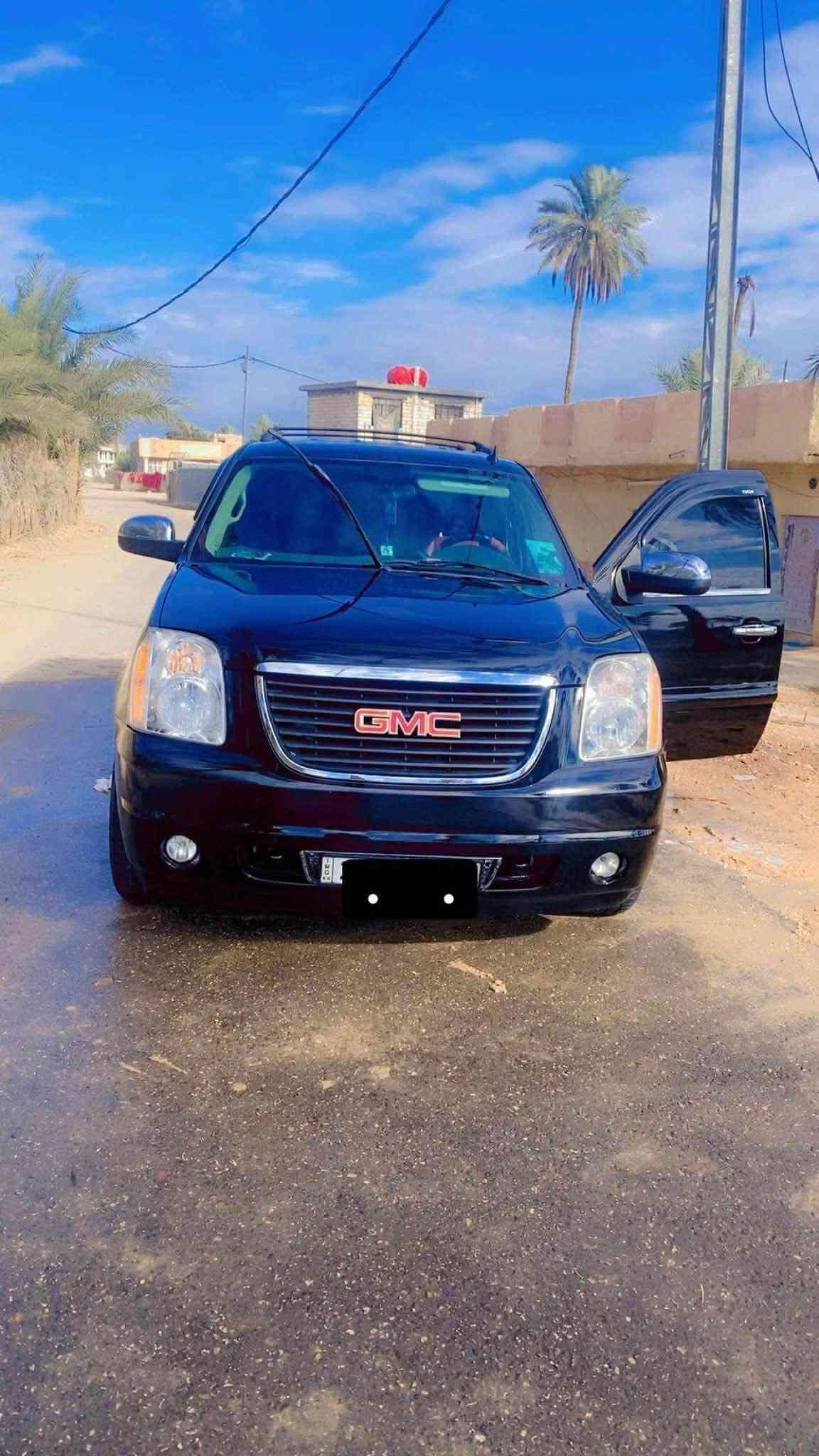 السلام عليكم جمسي موديل 2007 رقم سليمانيه تحويل مباشر. السياره كفاله من الحادث فقط احزام جماليه. تخم تاير جديد حداديه جديده السياره احله من الصوره استخدام شخصي تبريد ثلاث قطع ثلج مكان السياره كربلاء طويريج بيع مراوس عادي واذا مراوس بجارجر يكون افضل.  ***********السعر 145////والله بل عافيه عل الي ياخذه ترايك وين متريد سياره ع ايدي معتني بيه جداا
