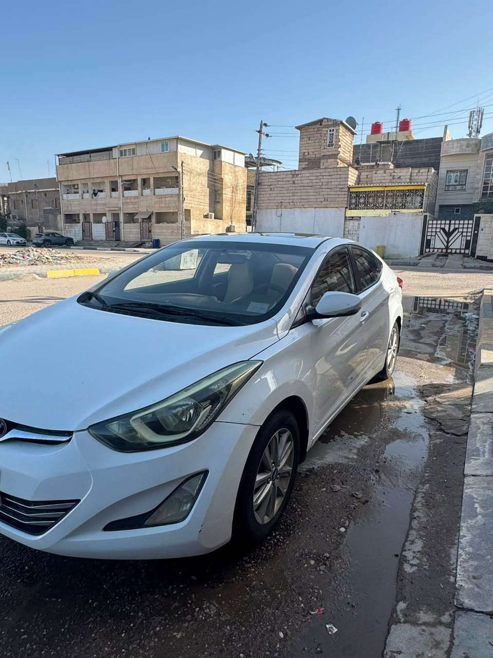 سلام عليكم
النترا مديل 15 مكينه ١٨٠٠
بيها صبغ  خشم البنيد وطرف الصندوك 
وبالداير مال قبق البانزين 
السعر ( 107 )
مكاني بصره للاستفسار
*********** البصرة, العراق
