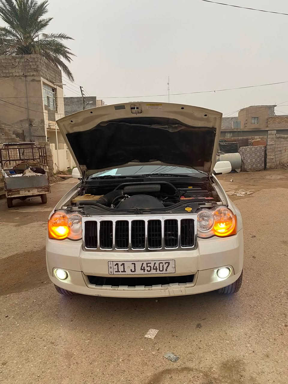 السلام عليكم 
للبيع او مراوس بنيفارا كير مكينه مكفولات حداديه تخم تاير تبريد
مبدل باب سائق ولبنيد وصبغ لترايش الي جوه لبوب
سعر 92 اذا مراوس بنيفارا نضيفه 
رقم ***********
رقم بغداد بأسمي سنويه لل30
