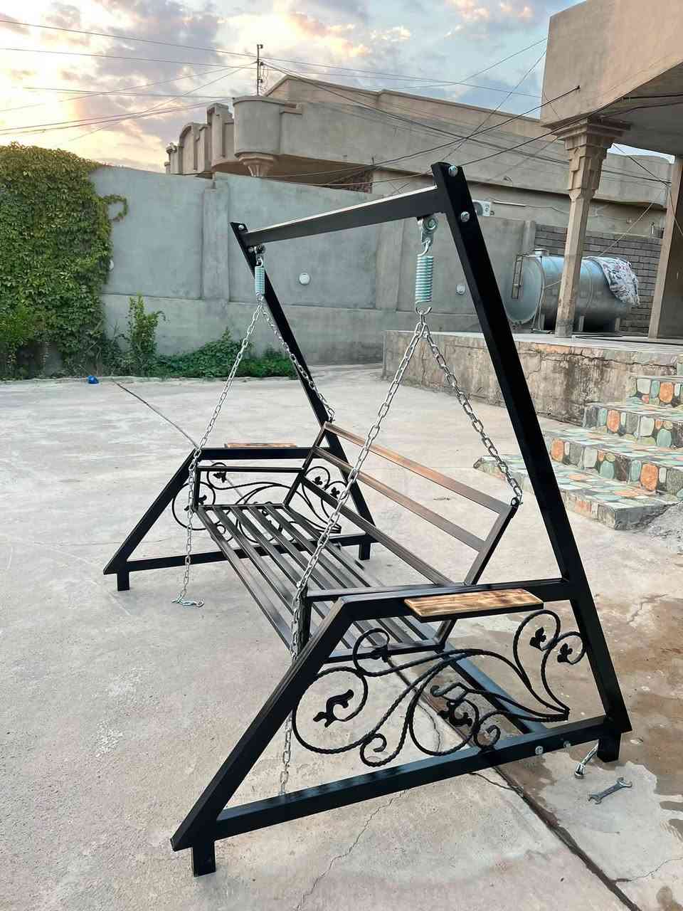 عمل اليوم فصال مرجوحه
***********
