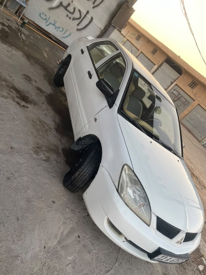 السلام عليك لانسر 9سياره نضيفه وحلوه كير مكينه سياره كامله ربع متصرف عليهه بسمي سنويه جديده 31هزه جديده رقم بغداد السعر 65قفل مراوس ترهم بمديل انزل مكاني ديالى دلي عباس ***********
