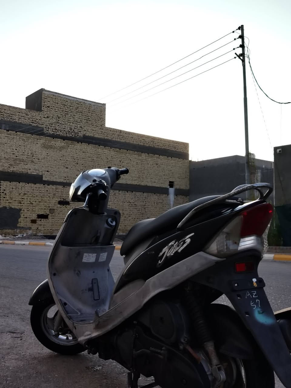 السلام عليكم دراجه ماكس للبيع
الدراجه نضيفه شوفت عينك كفاله مامفتوع بيه برغي كلشي بيه بلادي وين مايعجبك افحص السعر 950 وبيها مجال بسيط  ***********
