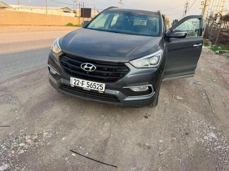 سنتافي موديل 2017
فول فول مواصفات
ضرر 3 قطع 
بدون دواخل بدون ارباك
سعر 160 وبيها مجال 
رقم *********** 
سيارة موجودة باربيل
