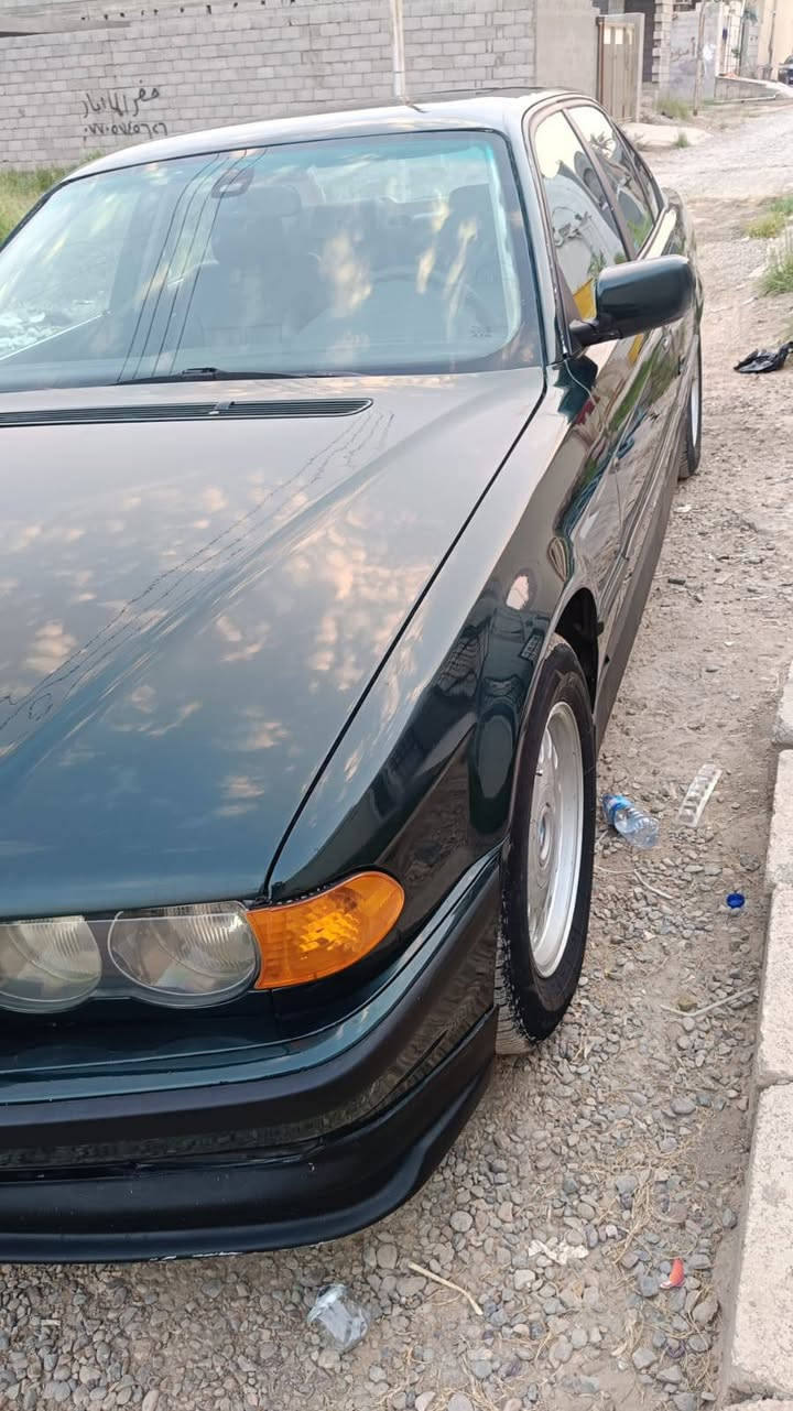 بي ام ٧٤٠ • ١٩٩٦ • رقم بغداد