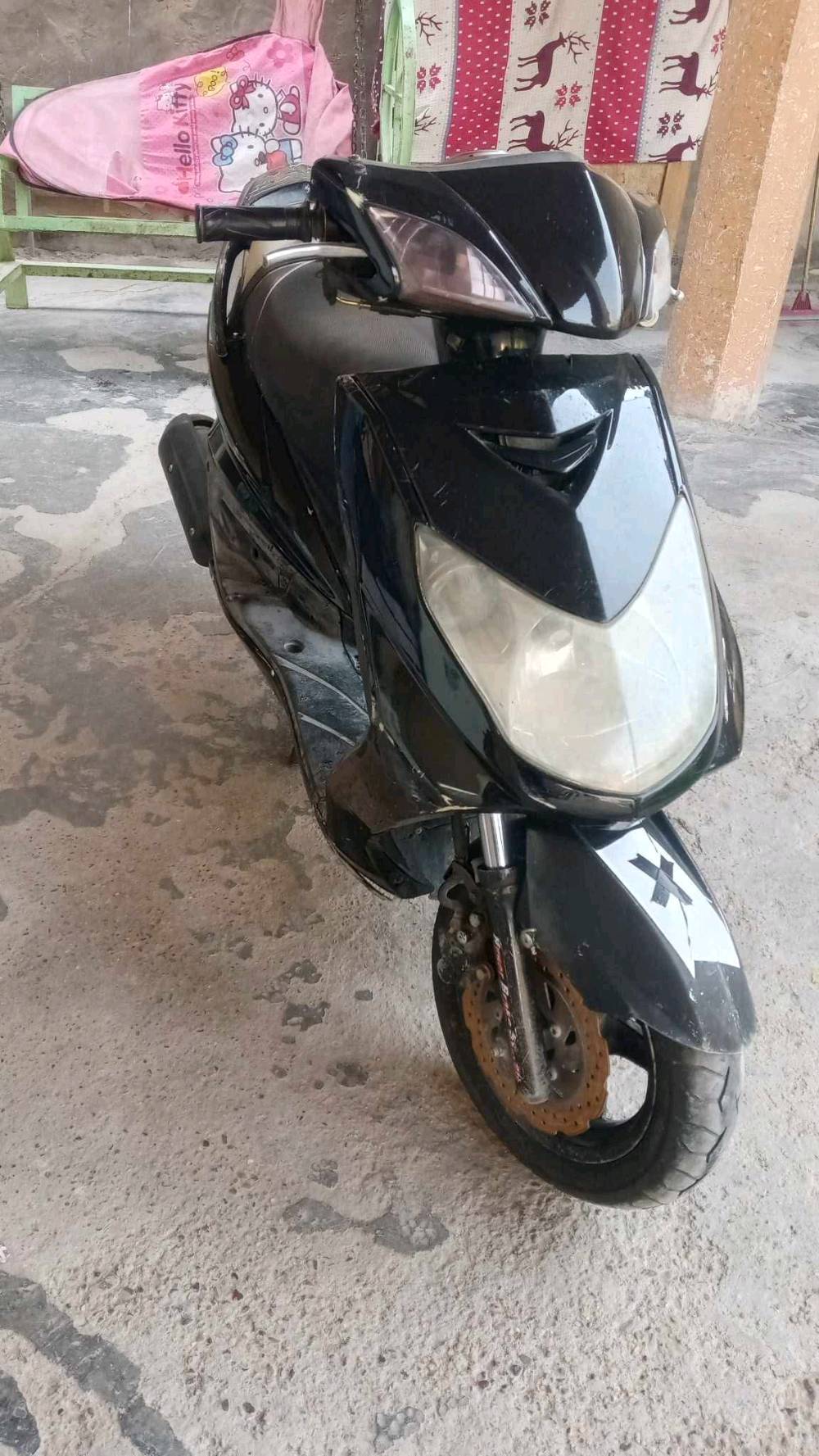البيع سكنس فحل تجفيت جديد جفته 130الف هندر واحد تشتغل تحتاج بس  باتري تشتغل سلف طبيعي 
سعر 450 مكان بغداد. الطيفيه 
رقمي ***********