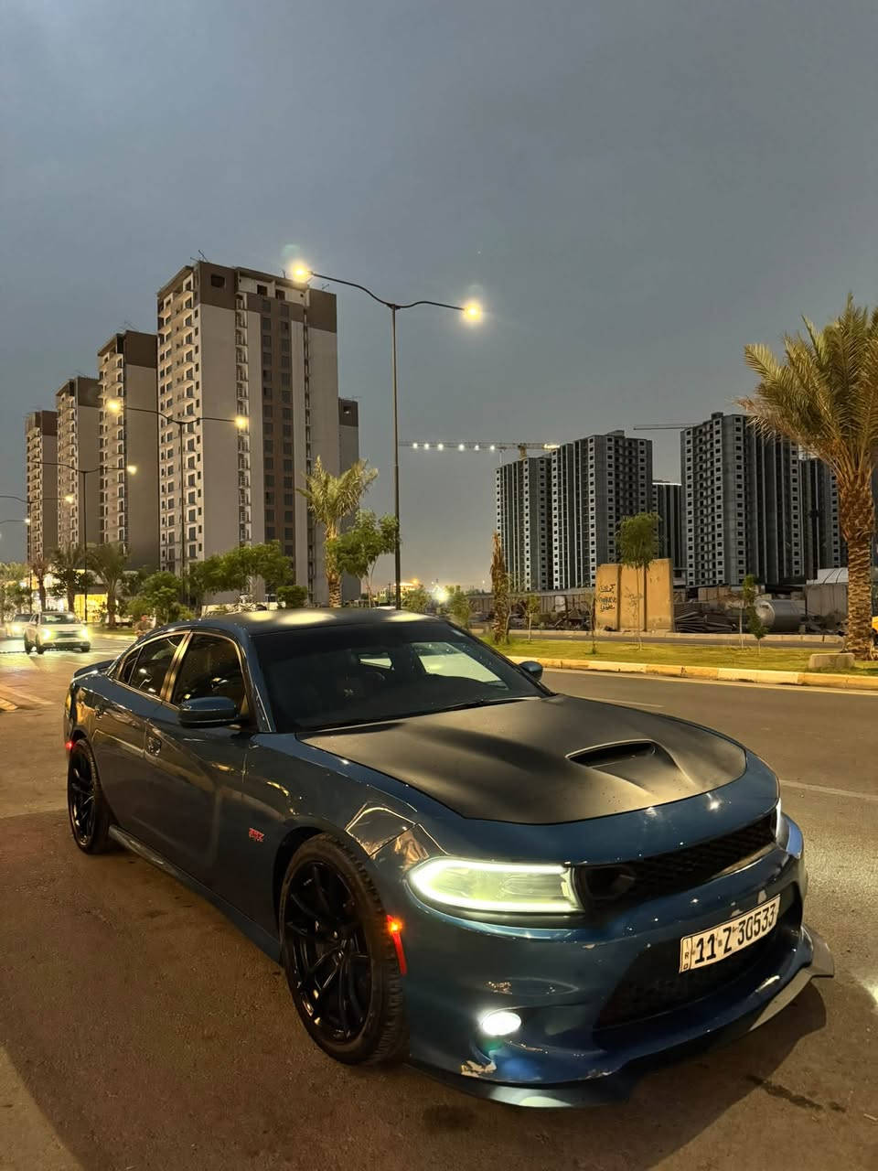 السلام عليكم
للبيع جارجر موديل 22 سكات باك 6.4L (الگير گايم) 
حادثها بارد فقط بدون قطرة صبغ ماشية 25 الف كيلو حقيقي اللون الجديد چاينا بلو
السيارة جديدة بمعنى الكلمة 
فول مواصفات عدا الفتحة 
رادار بالمري الجانبية 
كشنات حضن كهرباء فول تحكم ميموري تدفئة+تبريد
ستيرن كهرباء + تدفئة 
ستيرن D 
السيارة تو كلر بلادي 
ويل حجم 20 اصلي تايرات جدد الخلفيات 315 
هدرز لونگ تيوب 
دبات سود اصليات 
فچوچ 6 بستن 
ترحيب بالمري 
شاشة جبيرة 
وباقي المواصفات المعروفة 
السعر 19,800$ وبيها مجال
***********
