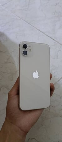 آيفون ١١ • ١٢٨ • بطارية ٨١