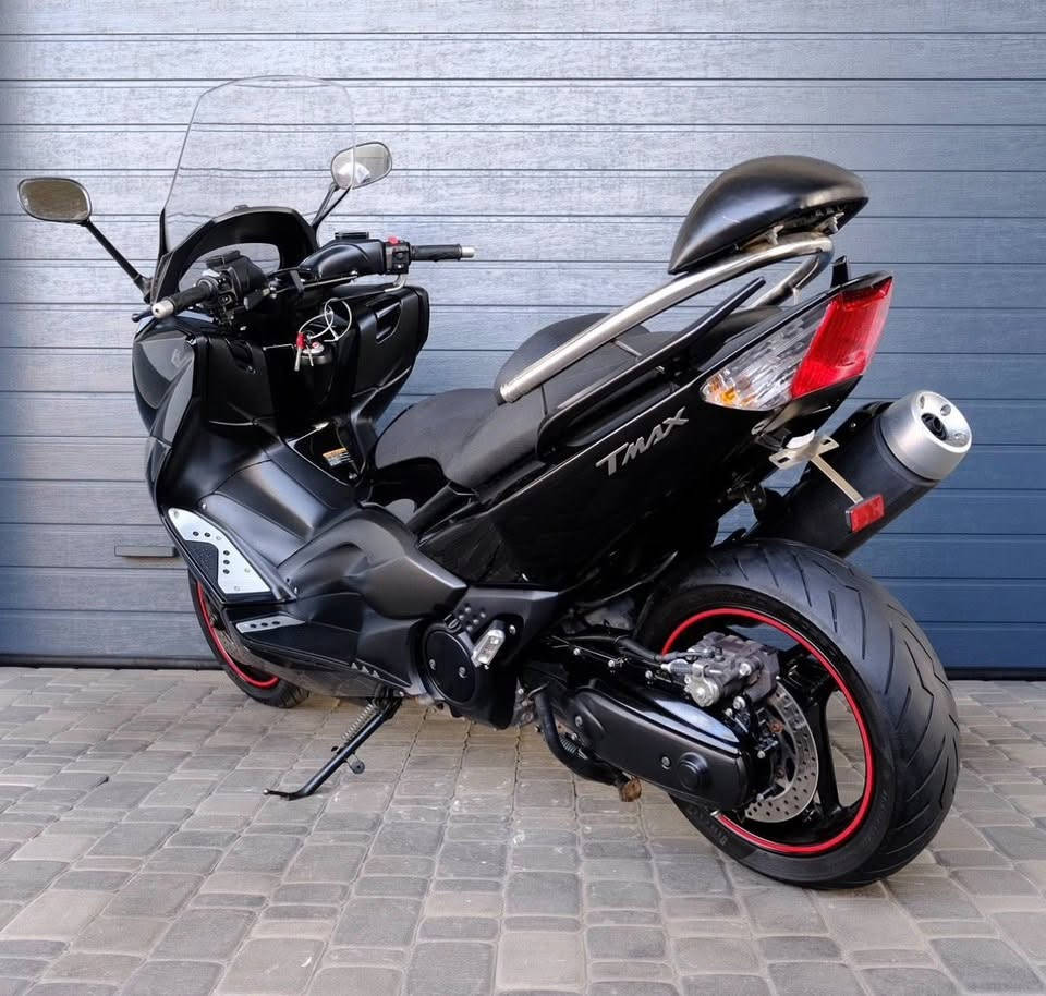 السلام عليكم شباب
تي ماكس حجي المكينه 500cc.  موديل الدراجه 2011
شباب نضافه الدراجه مثل مده تشوفون. النضيف مبين 
للعلم اني ما ابيعها بس صارتلي ضروف قسم بالله الدرجه كارتون  تجي وتشوفها اكثر ممشاها 23 الف وقابل للزياده 
شباب تجي تشوفها اذا مو حته هيت. اليدات يشتغل 
تاخذها بلاش ترايك وين متريد عليها ادامه كامله. 
شباب فدوه الي ميشتري ليدك عليه سعرها 25 ورقه وقابل للتفاوض     ممتواجد عل خاص.  عل رصيد  و الواتساب فقط. الرقم. 
***********

مكاني بغداد قاهره واسف عل اطاله

