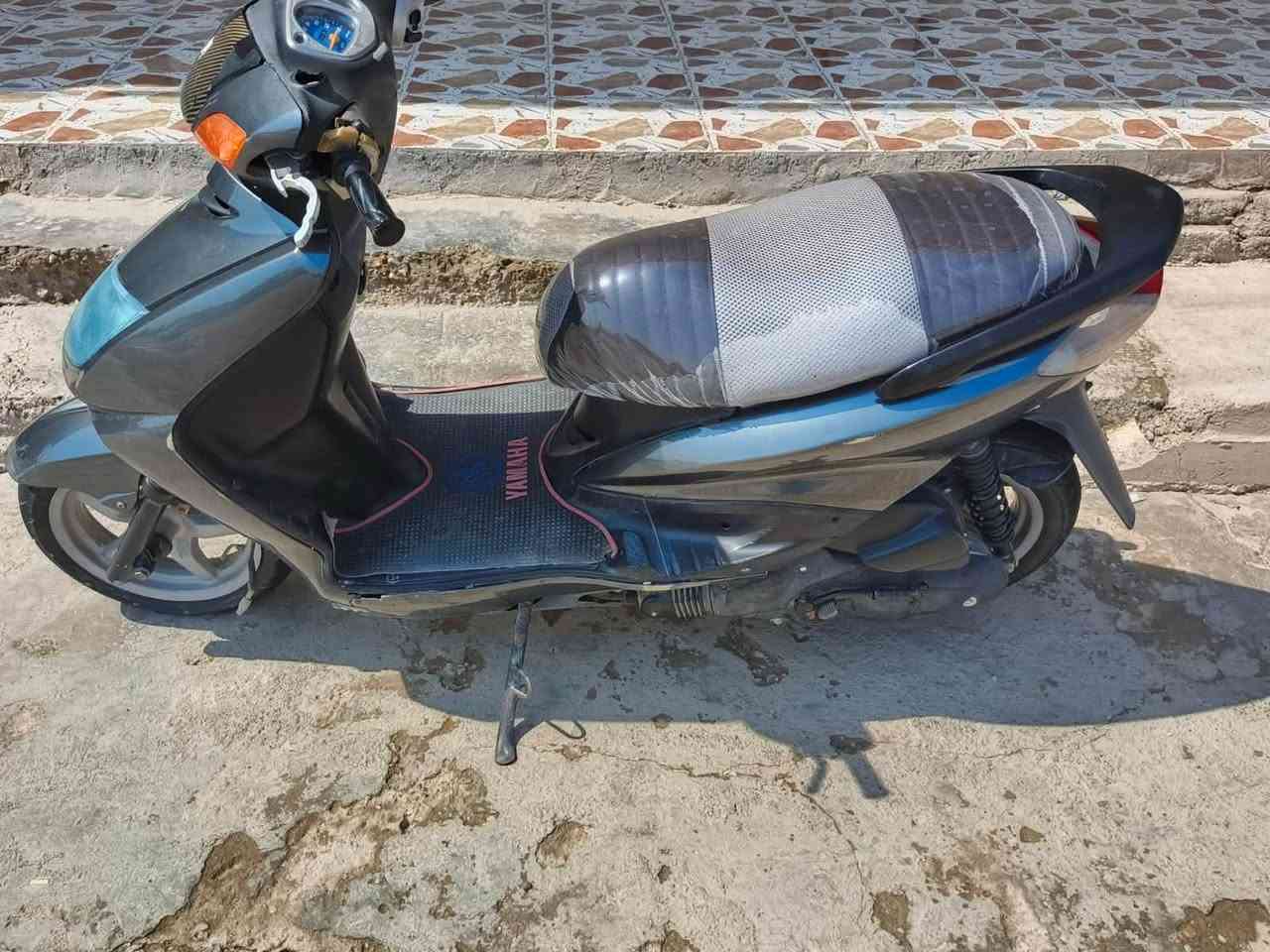 السلام عليكم سكنس نثيه كلها بلاد مجفت جديد دراجه حلوه وخير من الله نكره سلف المكان ديالى بعقوبه يم المجسر السعر ٥٢٥وبيها مجال للعلم اني مكلف بل نشر لحد يراسلني هذا رقم صاحب الدراجه والتفاصيل اكثر منه ***********

