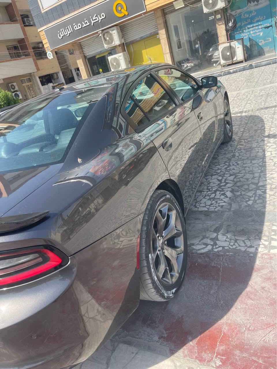 دوج جارجر ٢٠١٧
خليجي سياره كلين
فول مواصفات فئة الرالي بلاس
قياده ذاتيه 
مثبت سرعه
خزن ميموري 
محرك ٣٦٠٠v6
شاشه جبيره GBS
تدفئة تبريد كشتات والمقود
ويل ٢٠ كروم
وهواي مواصفات معروفه بهاي الفئة
ماشيه ١٨٠ الف/كم
هزة جديده
رقم بغداد
السعر ١٩٣ وبيهة مجال بسيط

العنوان بغداد شارع فلسطين
رقم الهاتف *********** بغداد, العراق
