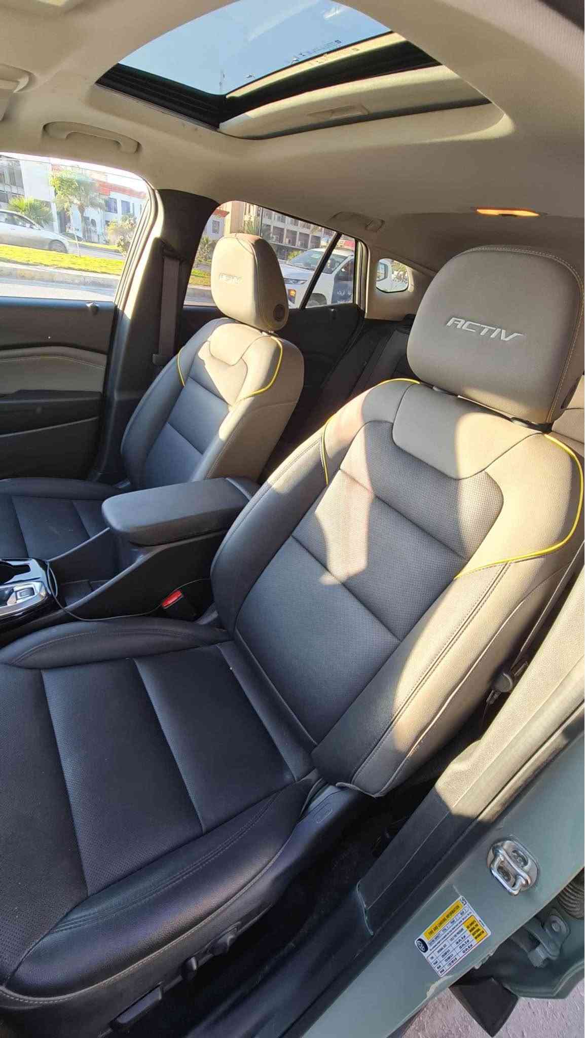 💚 بسم الله الرحمن الرحيم 💚
الحلوة للبيع 💚
شوفرليت تراكس ٢٠٢٤ اكتيف 💚
محرك : 1200 Turbo 
3 سلندر

حادثها : تبديل دعامية أمامية نفس اللون بلادية مال Activ فقط وبارد بجاملغ الخلفي يعني سيارة بدون صبغ 

اللون : أخضر مميز 💚

 عداد المسافة : 30km الف 

المواصفات : Activ 1/1 فوول 💚

( كشن كهربائي ، كشنات تدفئة، سلاید فتحة ، شاحن وايرلس لاسلکي ، ابواب بصمە ، تشغیل عن بعد ، دخول ذکي، بصمە تشغیل ، کیج الکتروني کامل ، لایتات لید و زنون ، بك لایت لید  ،رادار امامي  ، کامیرا خلفيە، حساسات خلفي, کشنات هیتر جلد کهربائي ، تدفئة استيرين ، اندرويد أوتو ، أبل كاربلاي ، تحديد مسار ، مثبت سرعة ، نقط عمياء ، ) 
العنوان : كربلاء المقدسة 
السيارة حرة بدون رقم تترقم أي محافظة 
رقم التواصل*********** بي واتساب كربلاء, العراق
