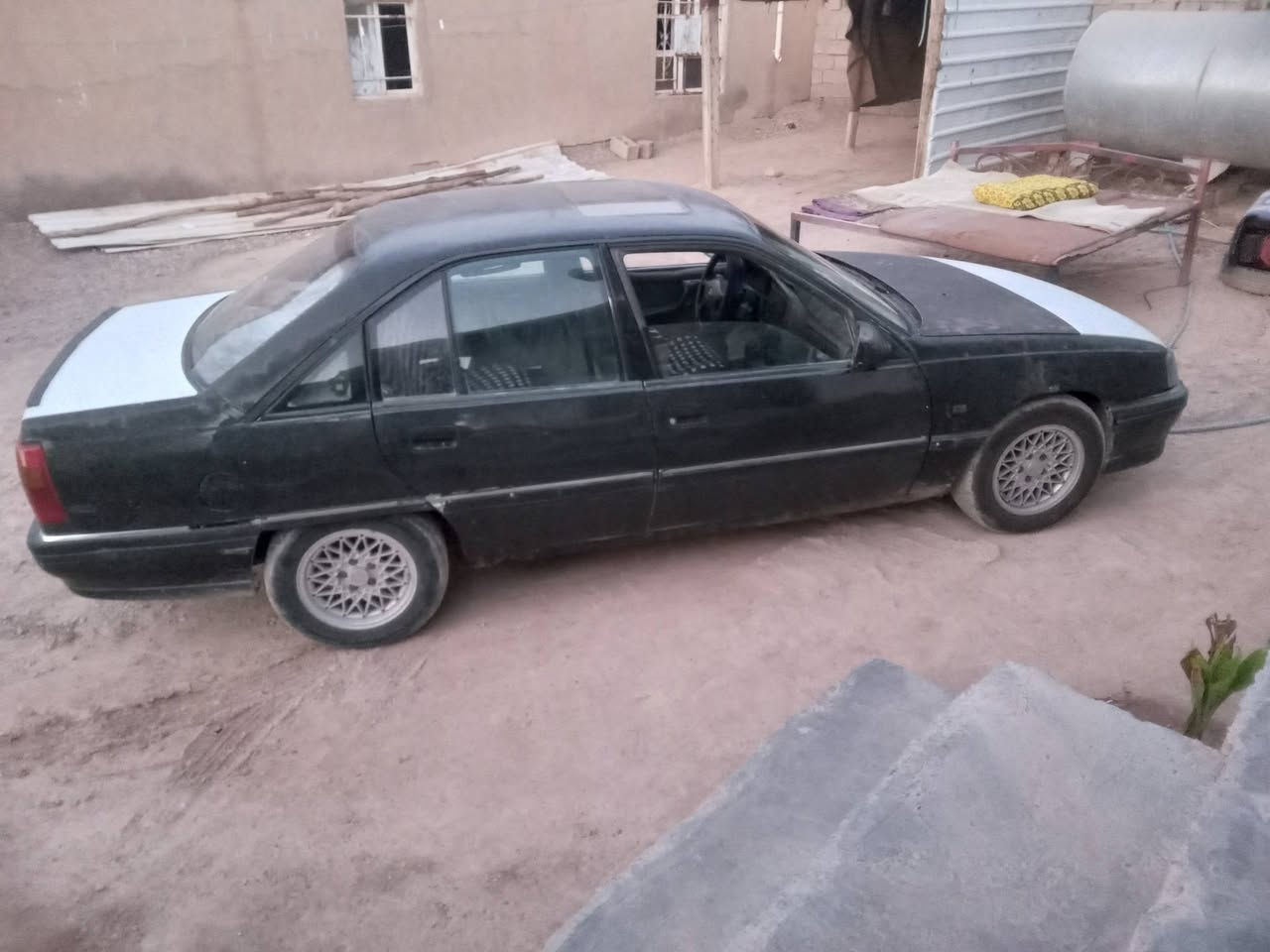 سلام عليكم البيع اوبل اوميكا موديل 91 محرك وينجي خير من الله رقم ديالى سعر 18وبيها مجال الاستفسار اتصل على رقم مامتواجد ع فيس ***********
