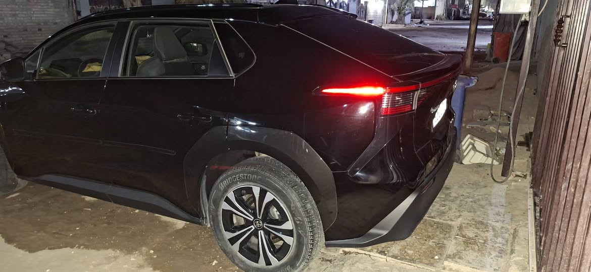 2023 BZ4X XLE AWD
28km
مراوس بسيينا بغداد
***********
