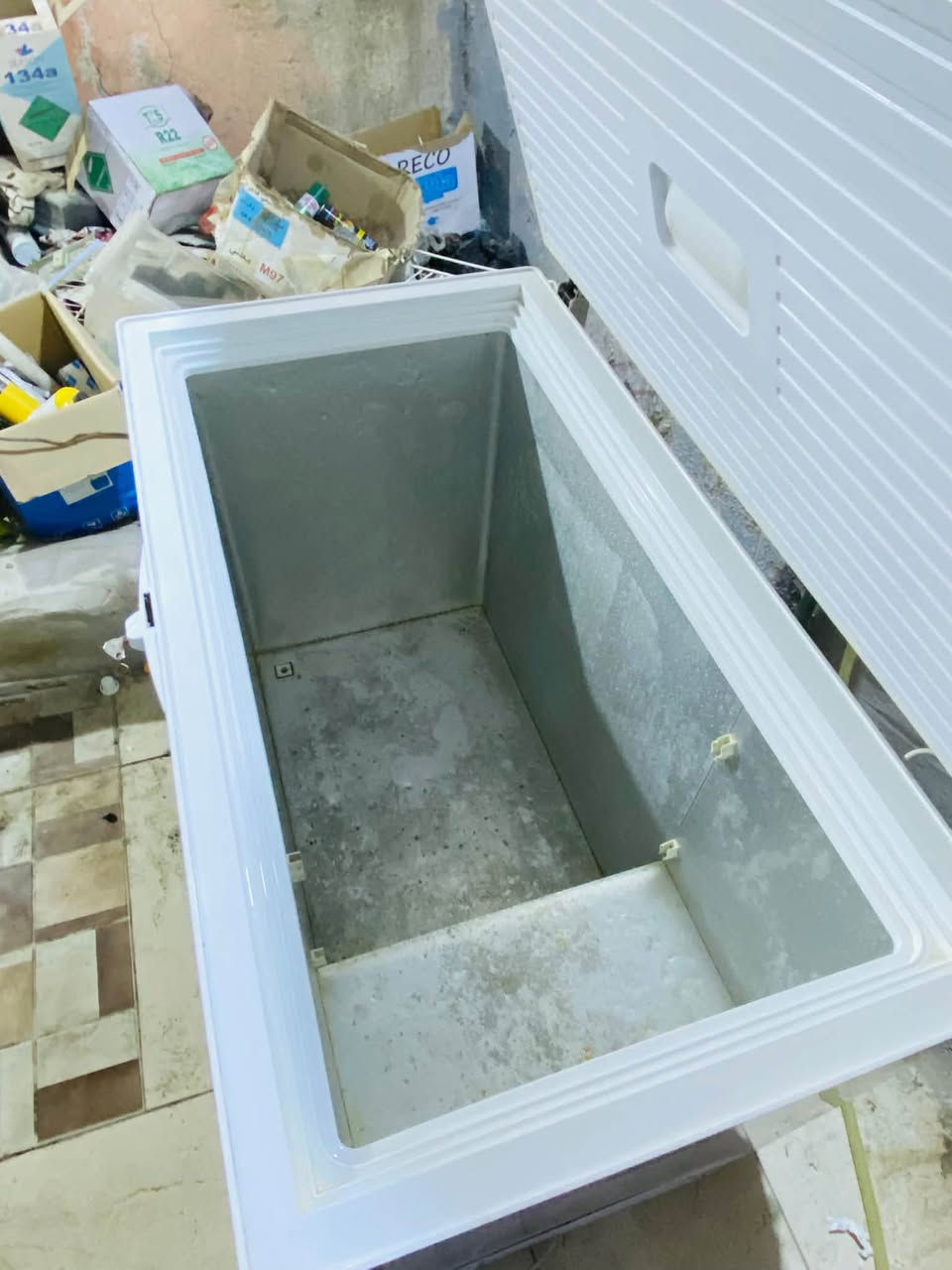 للبيع مجمده حجم جبير مستعملة ونظيفه  شغاله وتجميده فول علئ الفحص_محاويل _بعلوان
