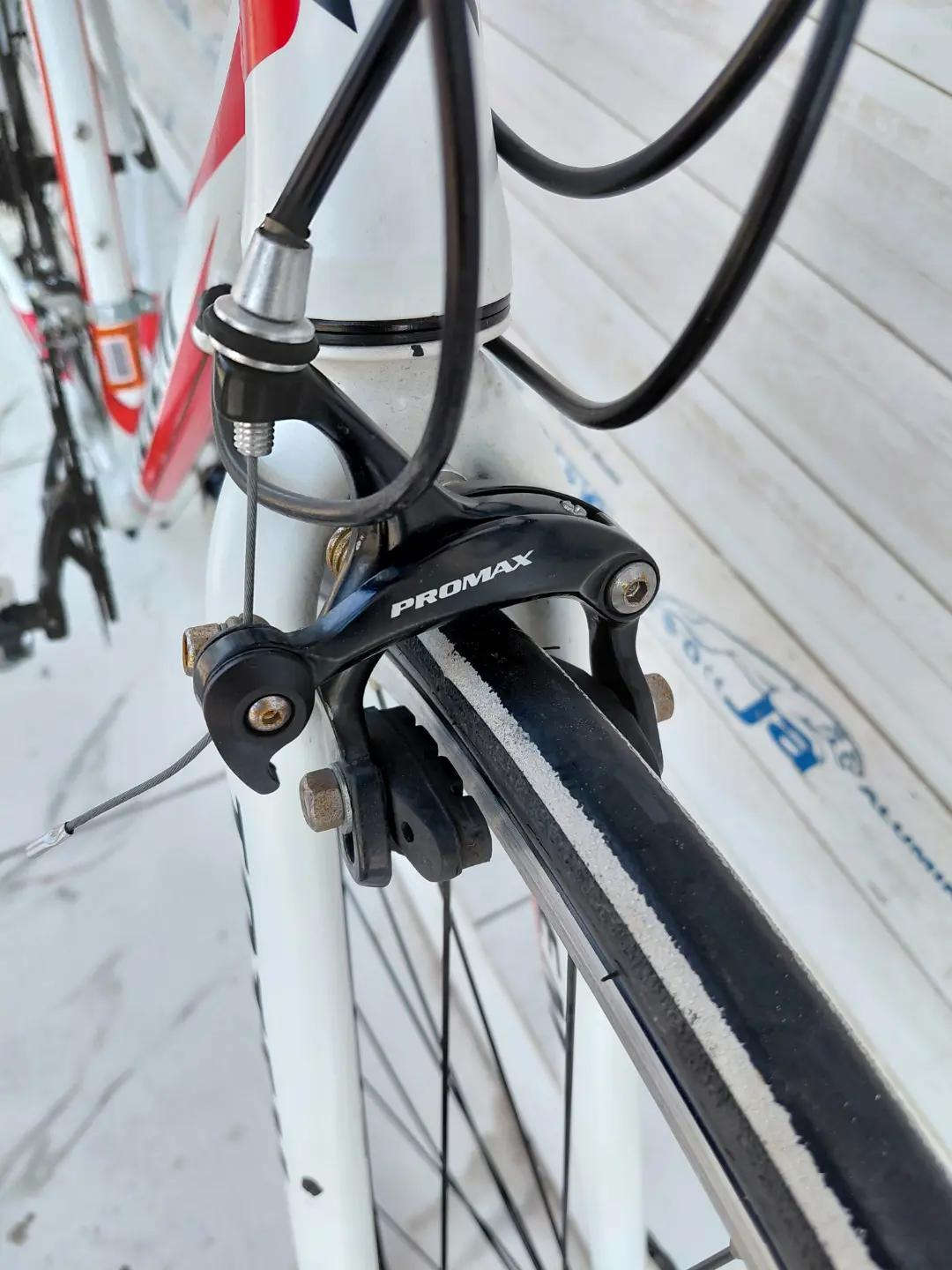 TOTEM C700 S المنيوم بالكامل    ✈يوجد توصيل لجميع المحافضات ✈ كركوك مدخل سايدين حي الاسرى والمفقودين  معرض ابو شيفان ( *********** )
