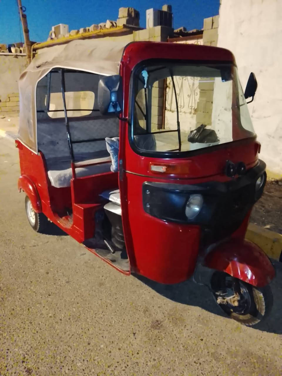 تكتك موديل 17 شهر 11 مكينته 20 اوراق اصولي مكاني ديوانيه سومر السعر 3100 وبيه مجال قليل ***********
