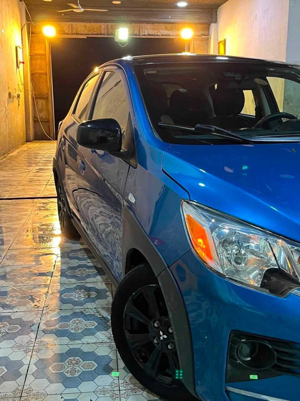 ميراج 2023 حره باسمي بدون رقم تترقم أي محافظة كفاله فقط طخة بالباب خفيفه من امريكا
السعر 90 ورقه بدون رقم 
السعر 102 مرقم أي محافظه عادي
*********** العنوان ميسان
