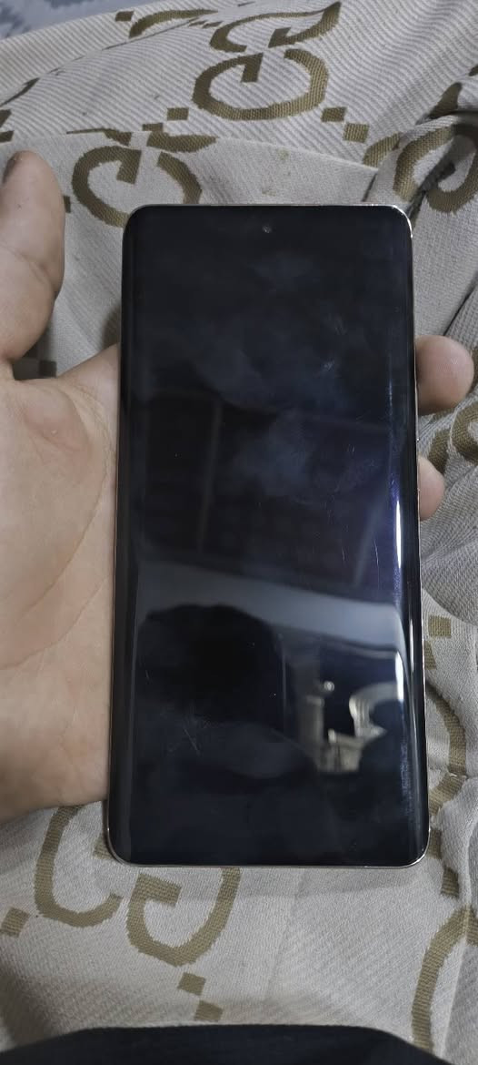 هونر X9b • نضيف • بدون ملحقات