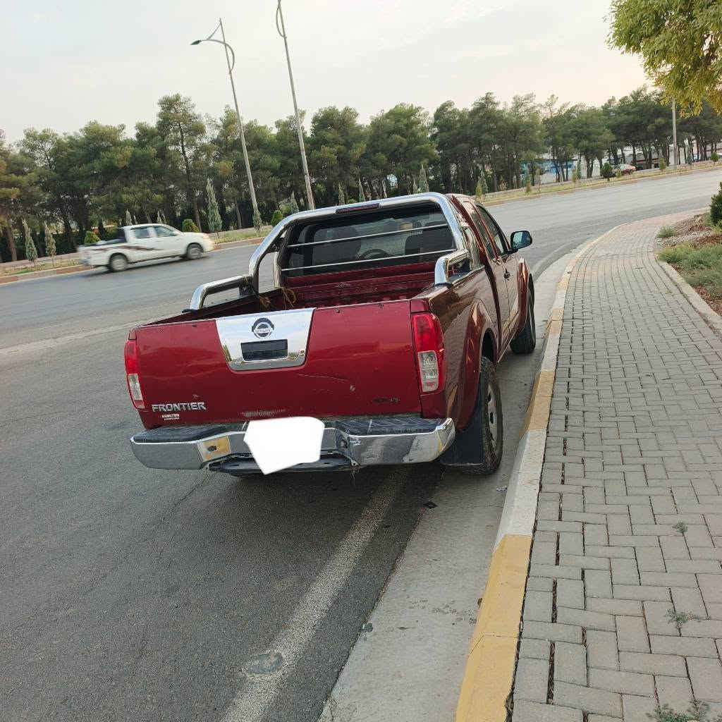 نیسان ناڤارا ئەمریکی مۆدێل 2016 
گێڕ تۆماتیک ڕەقەم بەغداد 
سەیارە کە ماڵی خۆمە بێ مەسرەف 3 ساڵە لای خۆمە 4 تایەی تازە سیستەمی غازی لەسەرە 
سعری 65 گەڵا مەعامەلە یە کەم 
*********** 
‏‪*********** السليمانية, العراق
