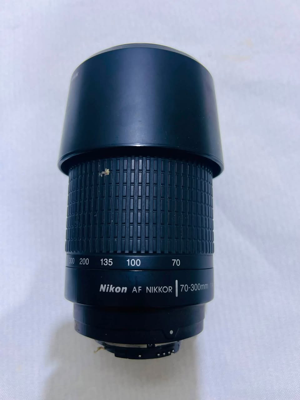 نيكون 7100/550 وبيه مجال عنواني بغداد ‭***********‬
