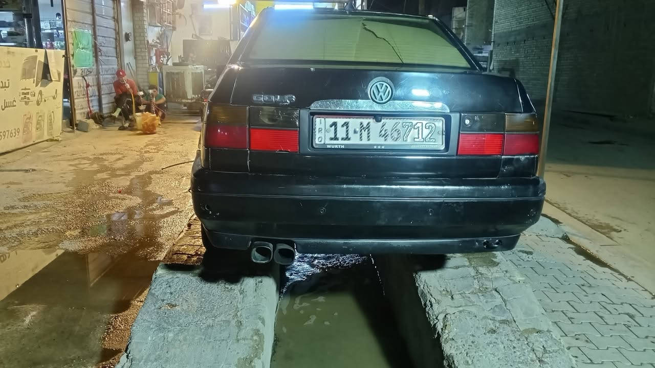 السلام عليكم كولف فنتو 1994 مكفولة كفالة عدا مكينه بيه صوت
تبريد جاهز وشغال ويه سويج
تخم تاير جديد
حدادية جديدة
كهربائية كله شغال
كير اوتو وجديد 
كامله وجاهزه سيارة عدى الماكينه لأن بيه صوت 
اني مكلف بل نشر 
رقم الولد ***********
مكان سيارة بغداد الدورة
