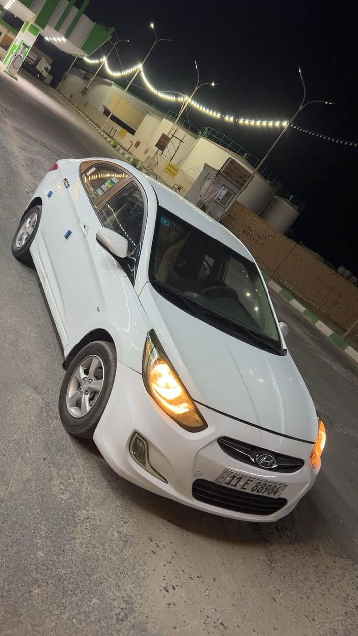 سلام عليكم اكسنت  2013 خليجي ماشيه 133محرك 1600 رقم بغداد ضرره بنيد بدل بدون دواخل سياره جاهزه تبريد ثلج مكينه وكير وصدر تخم تاير سياره كلش نضيفه وحلوه عارضها 84 ورقه وبيها مجال بسيط

مكاني بغداد محموديه وهاذا رقمي ***********
