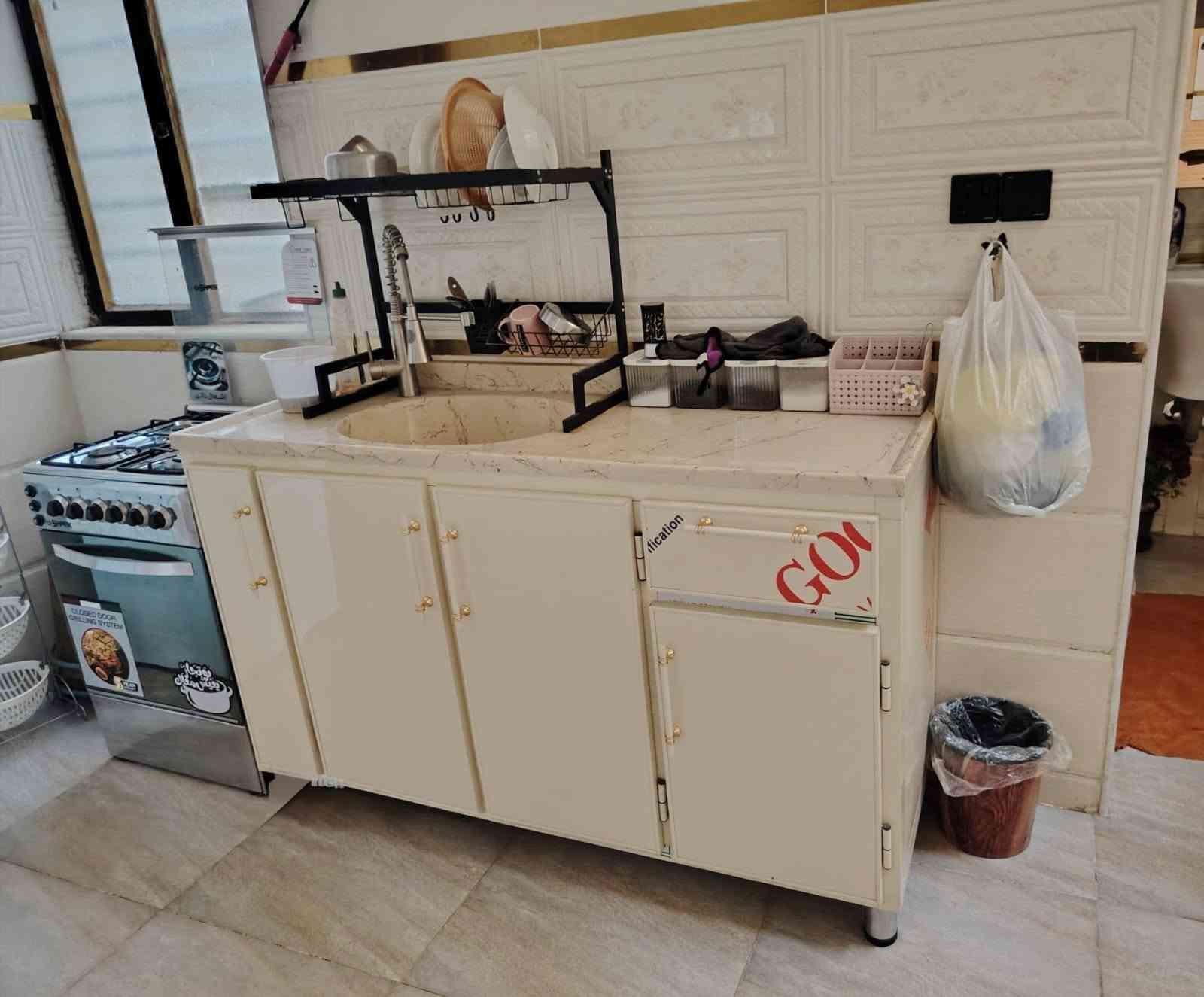 السلام عليكم أغراض نضيفه للبيع بغداد الشعب الثعالبه شارع البانزين خانه ***********
