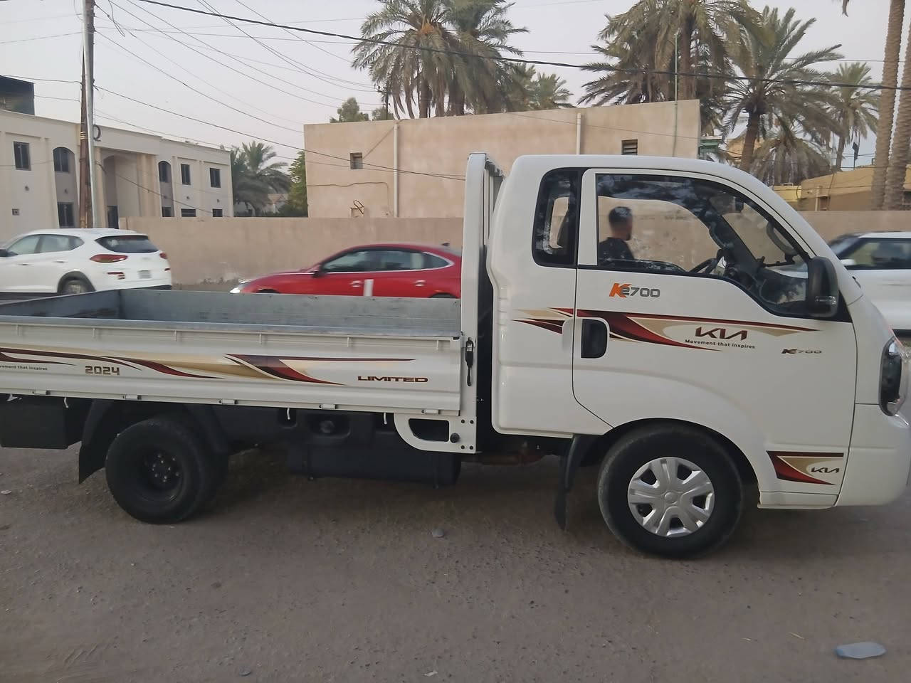 كيه حمل موديل ٢٠٢٤ سياره جديده ماشيه ٦٠ الف استخدام شخصي رقم بابل انكليزي  مكاني بابل القاسم ***********
