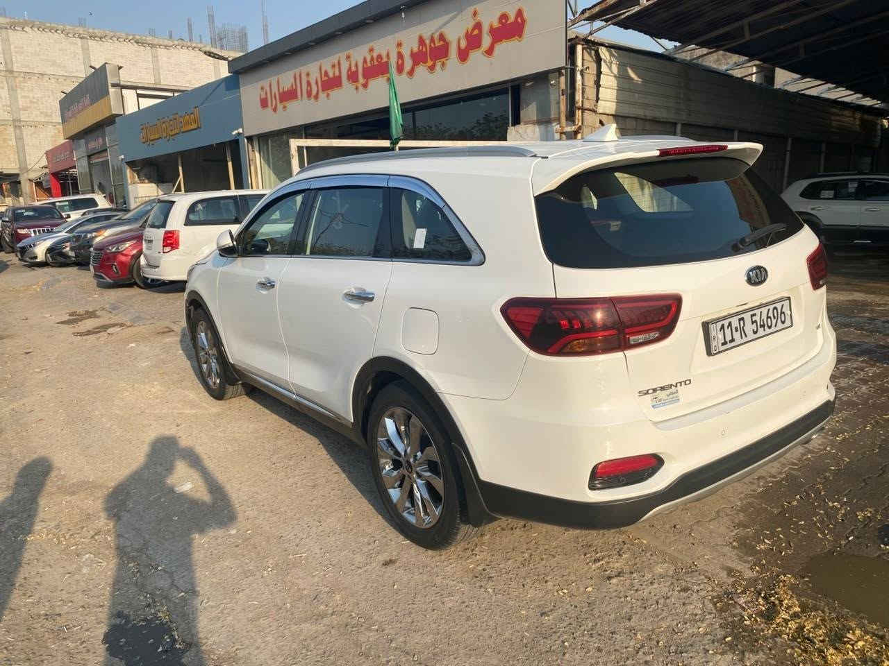 السلام عليكم سورنتو 20رقم بغداد بسمي خليجي فول مواصفات ماعده بانروما ضرر جامرلق ايسر امامي  بدون داخل  7راكب بصمه تبريد 3قطع سياره على وضع شركه ماشيه 74 سته سلندر
سعر السيارة 240 وبيها مجال مكان السياره ديالى تقاطع لقدس
رقم الهاتف ***********
