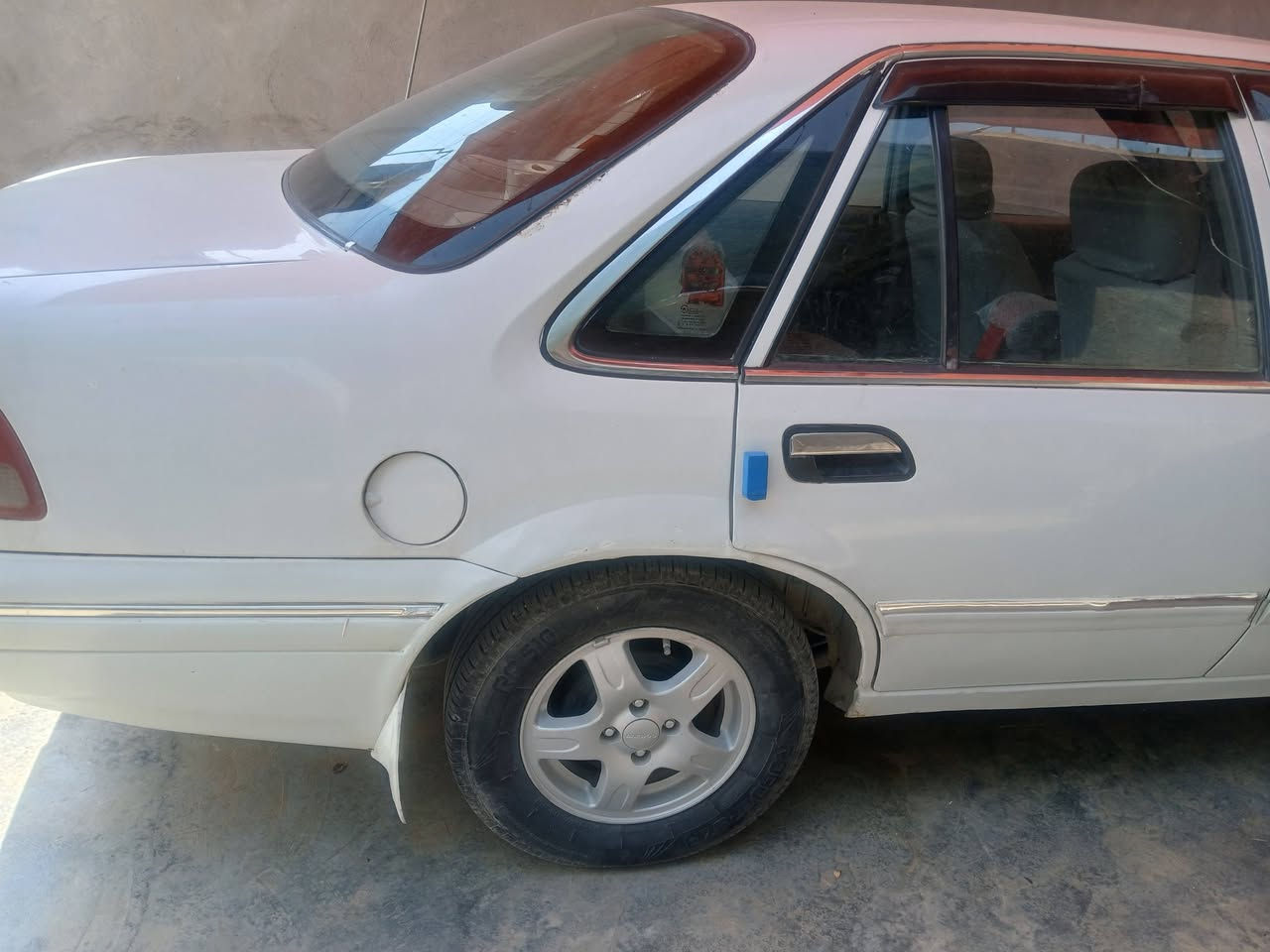 دايو فراشه موديل ٩٨ كير اوتماتيك محرك مفتوح السعر ٢٧ ورقه وبيه مجال مكانها هيت للاستفسار ***********
