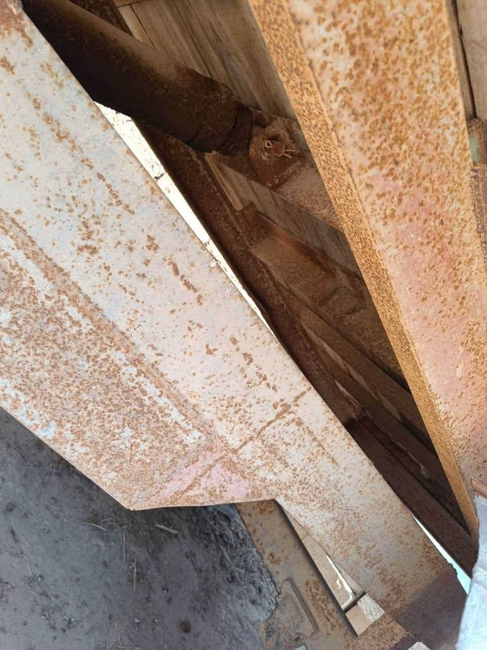 عربانه سكندريه مكفوله من لحيم ولعواج حمولتها  6 طن 
جگ وصونده وتاير عشرين 
استفسار اكثر اتصل على الرقم ***********
Ahmad AL Asmir

