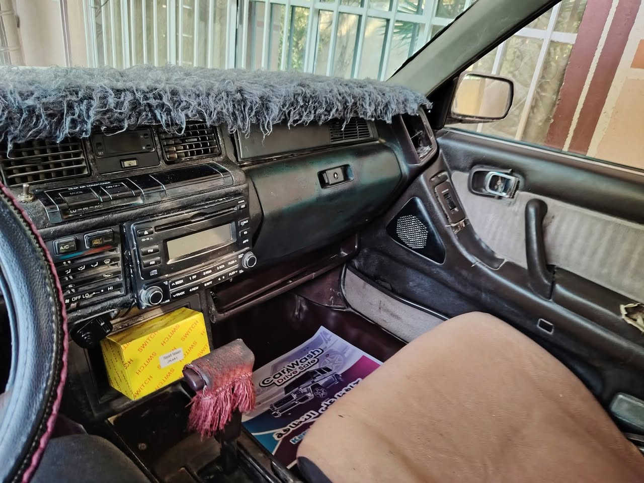 سيدان للبيع موديل ٨٩ بيع مستعجل لتواصل واتساب فقط ***********
