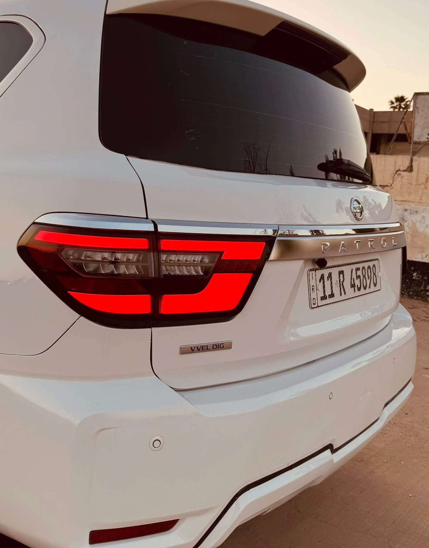 #_بيع_أو_مراوس👌
:
(( نيسان أرمادا _ شكل باترول _ 2018 محدث 24 ، بلاتينيوم فول مواصفات ١/١ ، محرك V8 5.6 ، ماشية 100 الف ، صبغ عام و مذكور بتقرير أمريكا ، رقم بغداد بأسمي ، جاهزة و نظيفة جداً داخل و خارج ))🌹
:
#_للإستفسار / *********** ☎️
------------------------------
