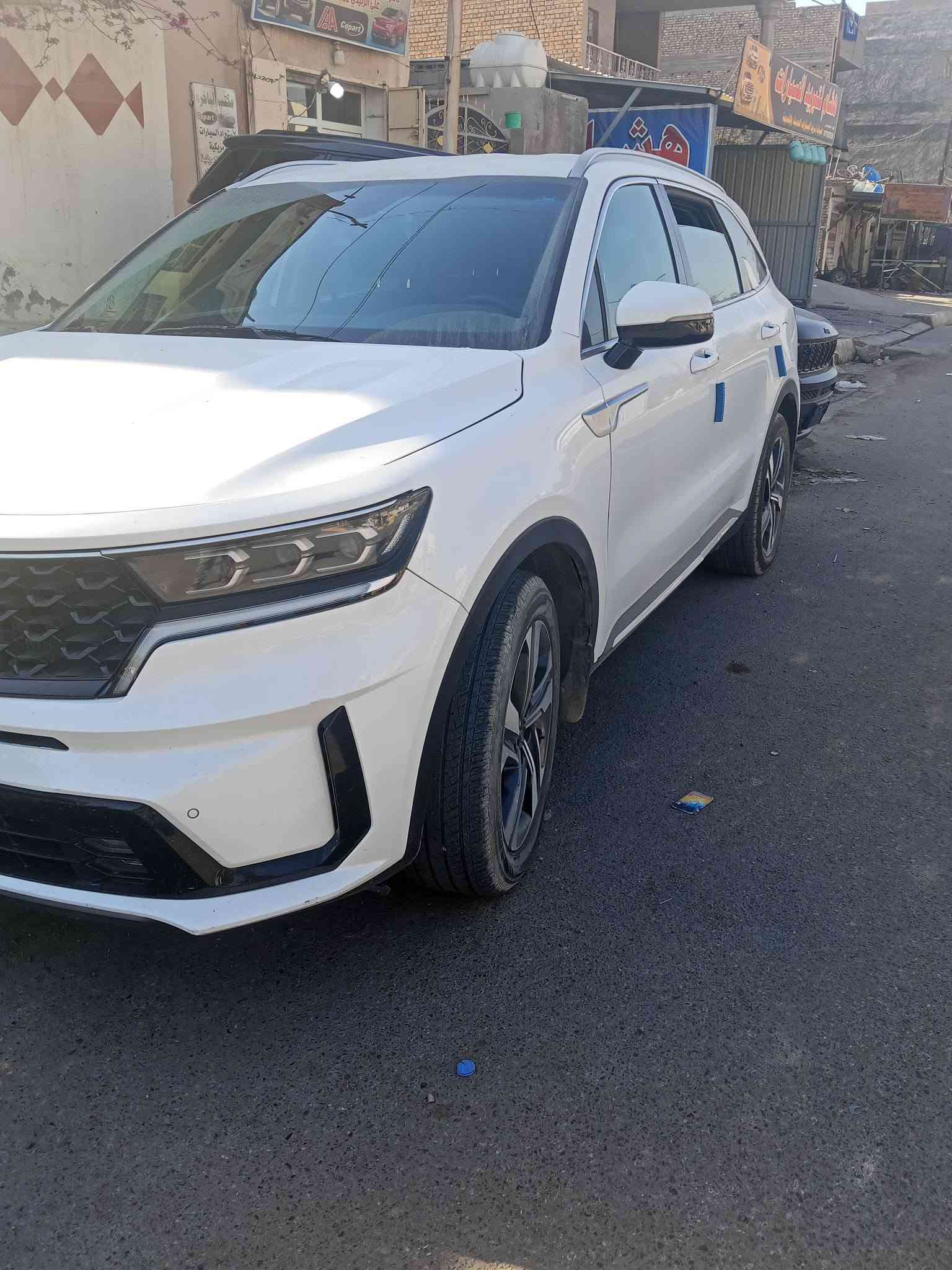 سورنتو 2023
هايبرد صبغ طارف بنيد 
ماشيه 9500
***********

