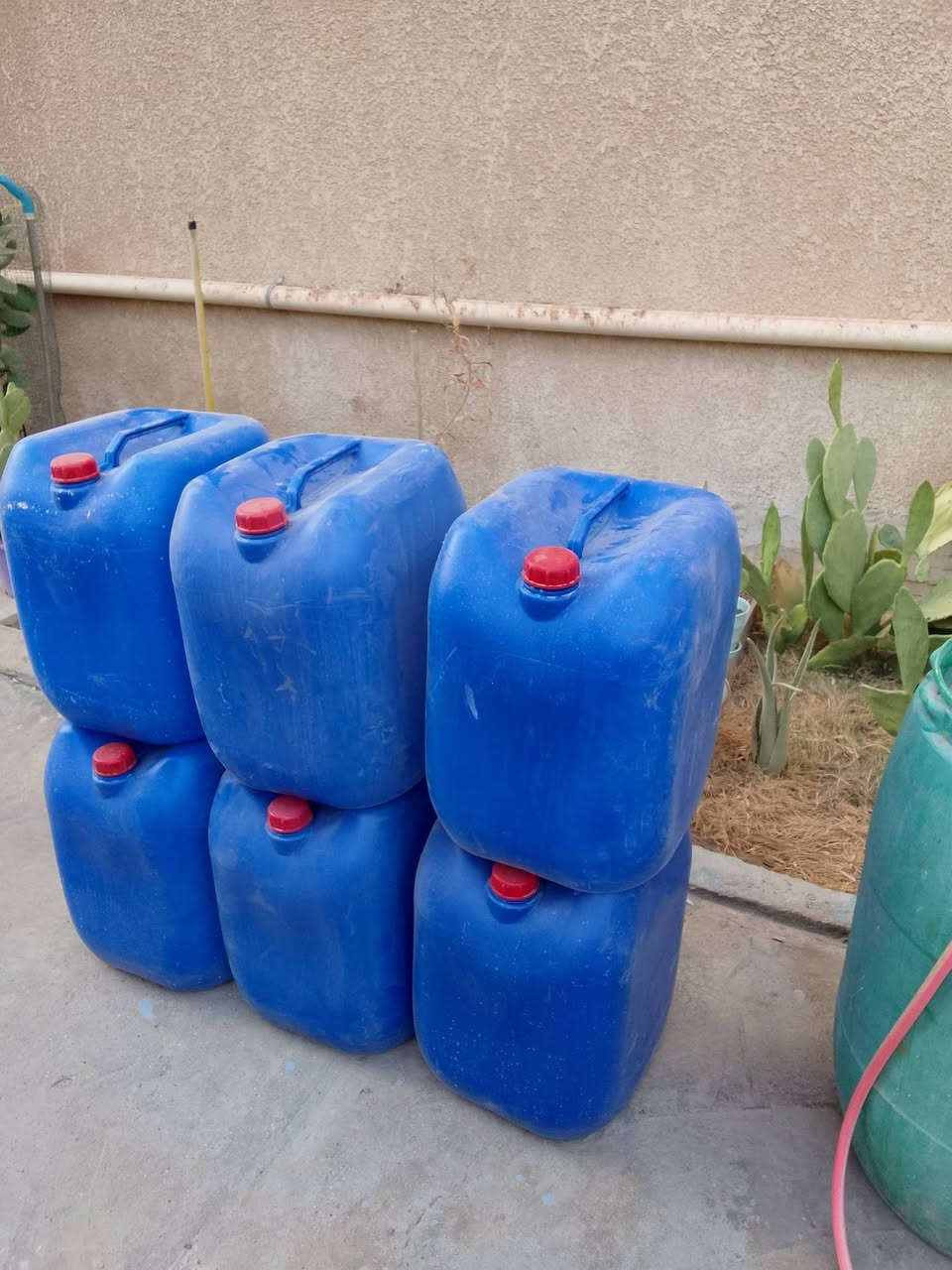 السلام عليكم دريل كسار40الف كسار فقط جلكانات جديد مامستعمل ابو 50لتر الواحد على 10مكاني الحر للاستفسار خاص أو ***********
