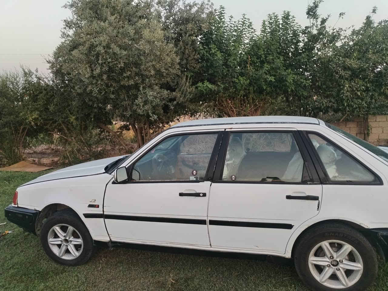 سلام عليكم البيع فولفو
كيرمحرك كله شرط
كهربائيات كلها شغاله
مسجل اربع سماعات
باتري جديد مدوشمه
موديل 1992
رقم ألماني سنويه عضم عاج مشروع وطني
بيه دفتربانزين
تويرجدد
صدرجديد
مابيه لاخياس ولادعم
ولاصبق
سعر13 بيه مجال شويه حك جيه
عنوان كركوك قضاءالحويجه
رقم لاستفسار ***********
