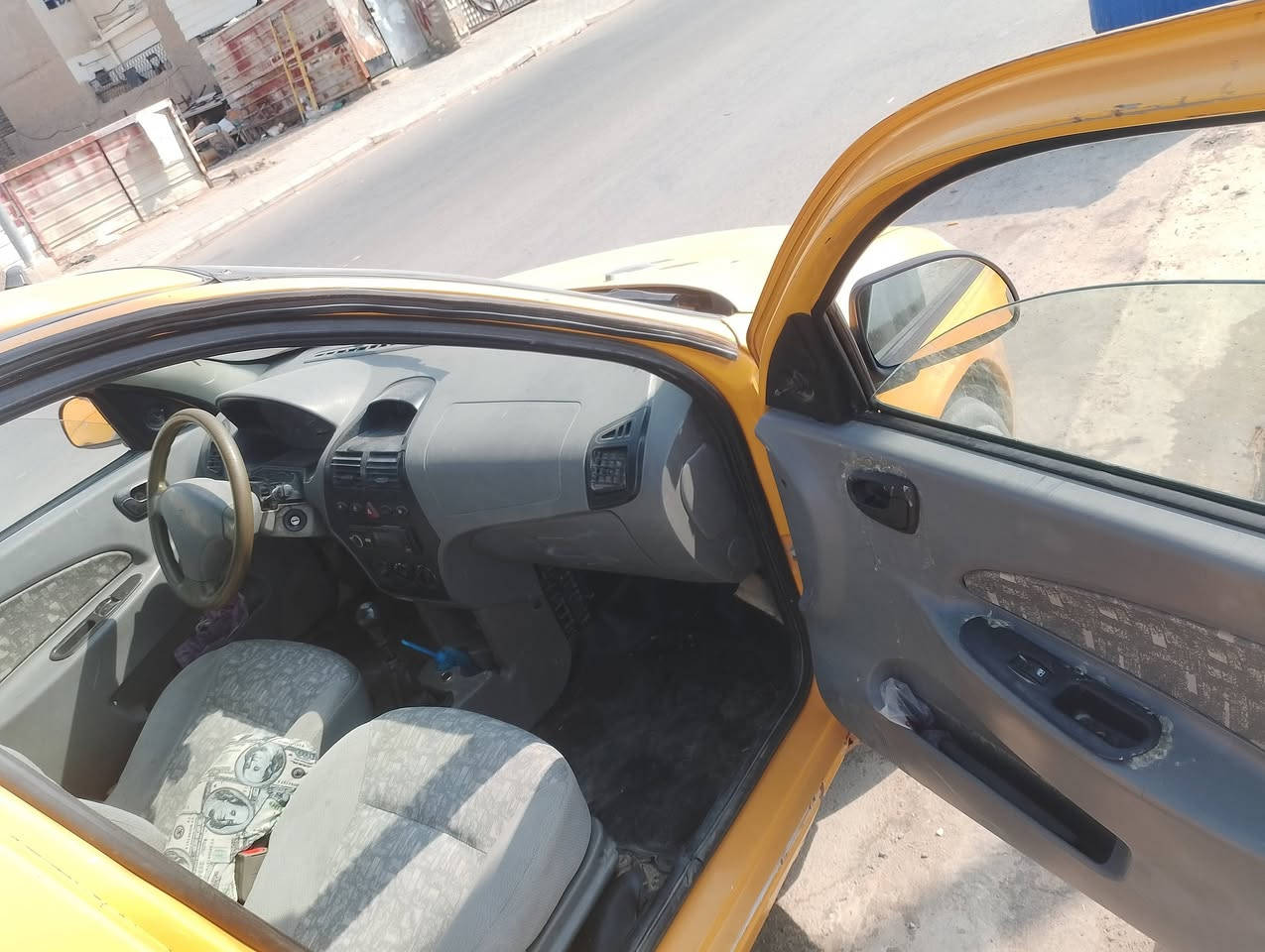 اسلام عليكم للبيع طيبه موديل ١٦واسط
مكفوله من الظربه والتبديل
بيها خياسات بدوسه بصيطات
كهربائيات شغاله عل شركه
تبريد جاهز كير جديد مكينه بيها خيط قليل
غرامات ماعليها السياره جوال 
السعر ٢٣
***********
