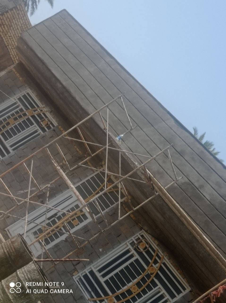 خلفه سقوف ثانويه و لبخ سمنت جص بورگ  وتغليف واجهيات وورق جدران  وصبغ وعمل ضلع بلازمه وجمس بورد وتغليف بلاستك وعمل بديل الرخام وبديل الخشب والشيبورد ولوحات جداريه للاستفسار تصال ع الرقم او مراسله الصفحه ‏‪***********‬‏ بي وات ساب

نص مكتوب في الصور:
- REDMI NOTE 9 AI QUAD CAMERA
- NOTE 50 Pro 23mm f/1.8 1/241s ISO50