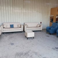 تخم مستعمل شهر شغل حلو 10مقاعد  بغداد التاجي جرف الملح رقم الهاتف 0751...