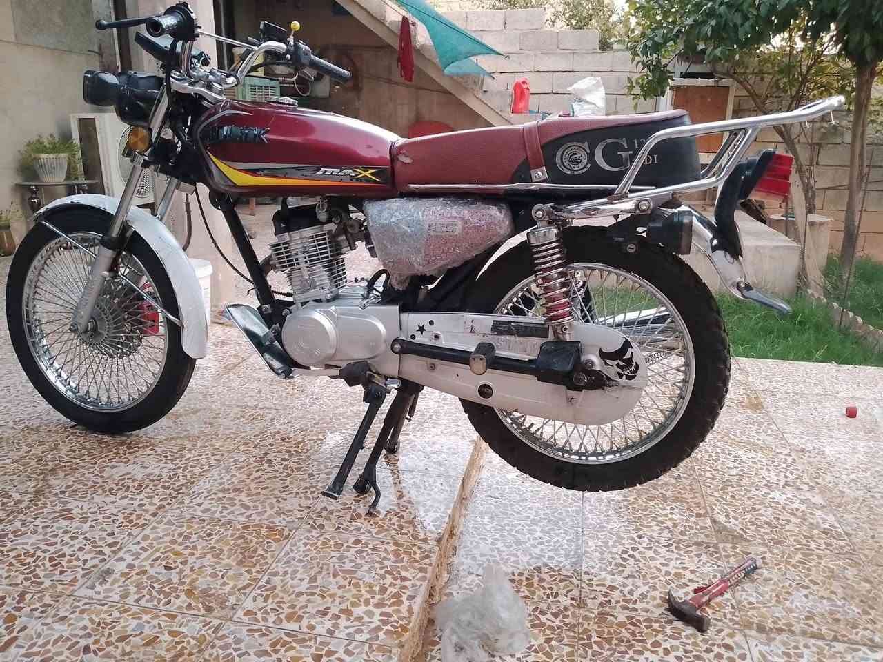 تريه ضعيف دراجه حلوه او امرتبه السعر 600او بي مجال او تحياتي لجميع 💫♥او هذه رقمي  ***********سلام عليكم درجه للبيع سونك درجه حيل نضيفه دراجه ما متعوبه مكينه كبس كهربايت شغاله بس ب
